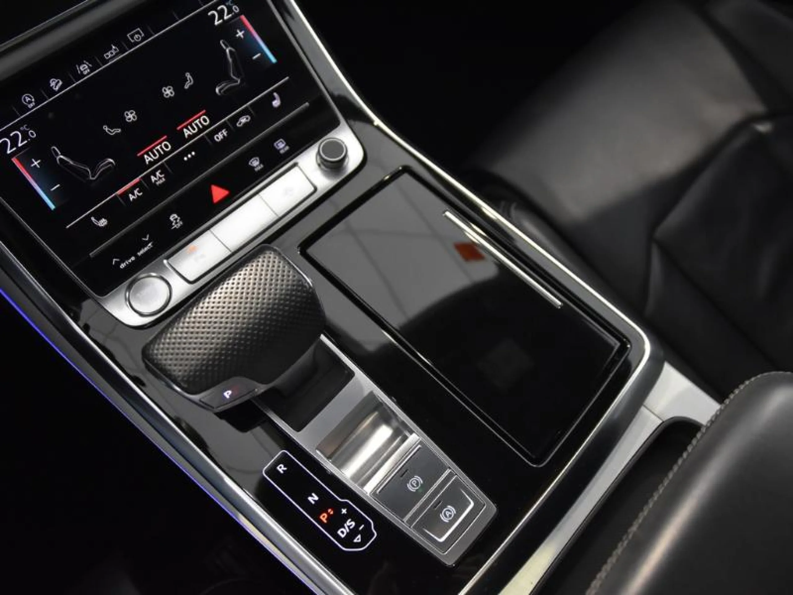 AUDI Q8 50 TDI 210KW (286CV) QUATTRO TIPTRONIC - Foto 13