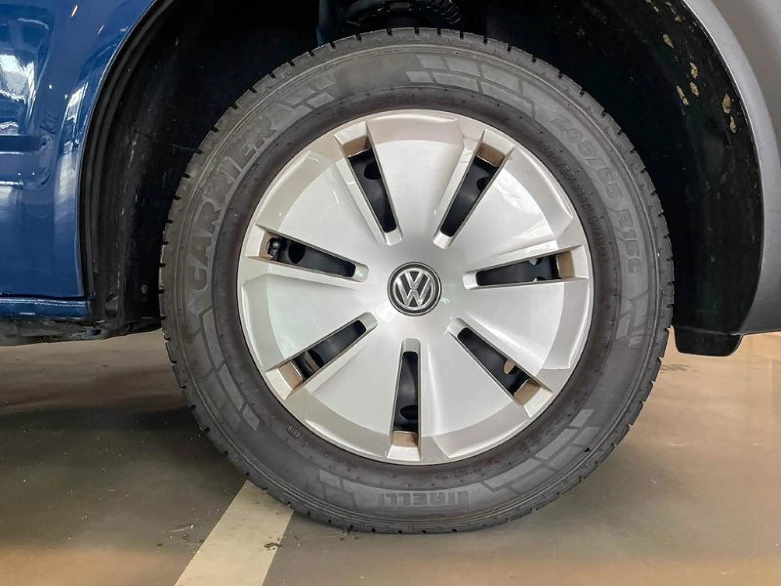 VW COMERCIALES Transporter TRANSPORTER 6.1  FURG N MRW V2 BATALLA CORTA 2.0 TDI 81 KW (110 CV) 5 VEL. 2.800 - Foto 8