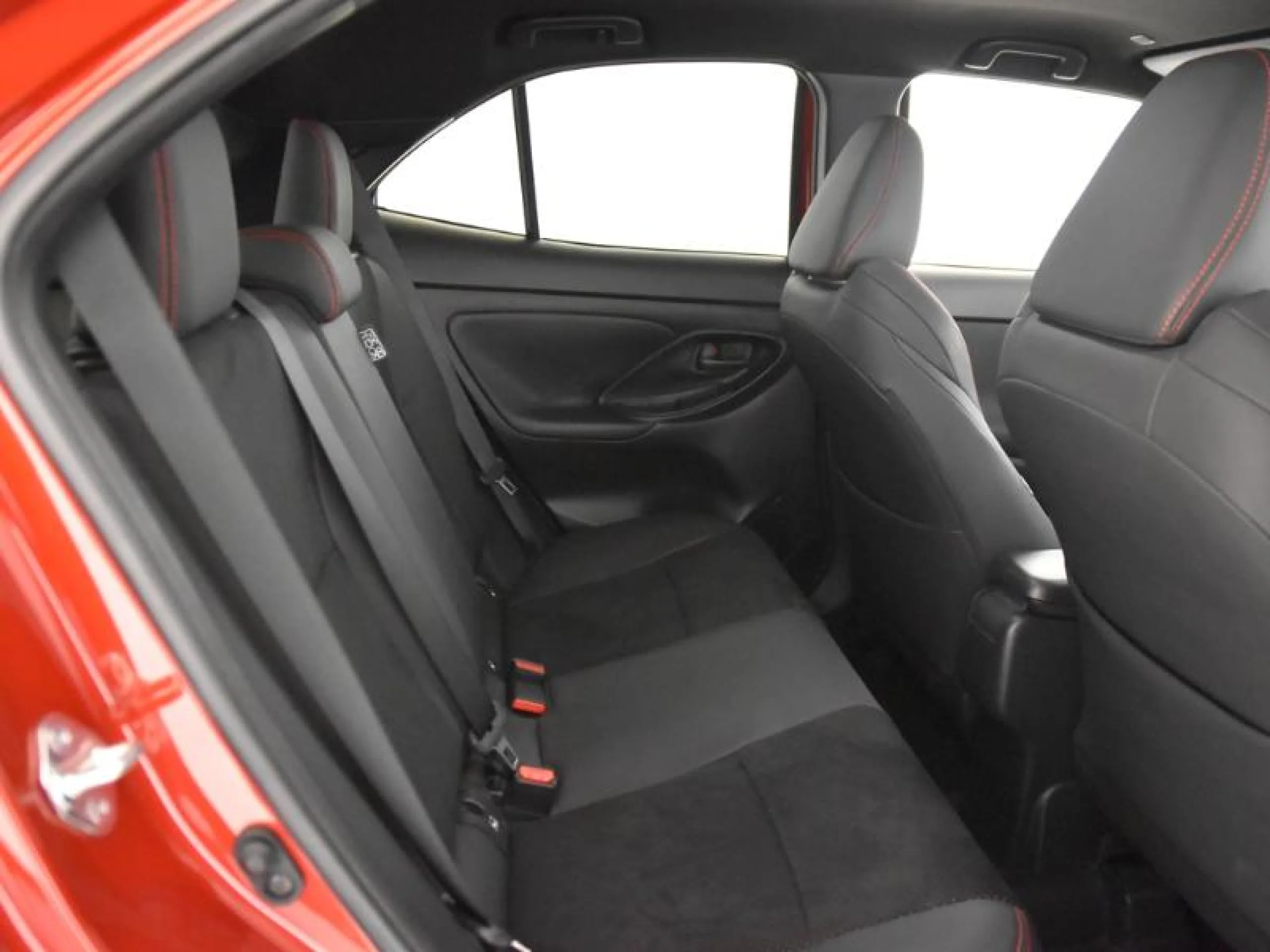 TOYOTA Yaris 1.5 125 S EDITION - Foto 6