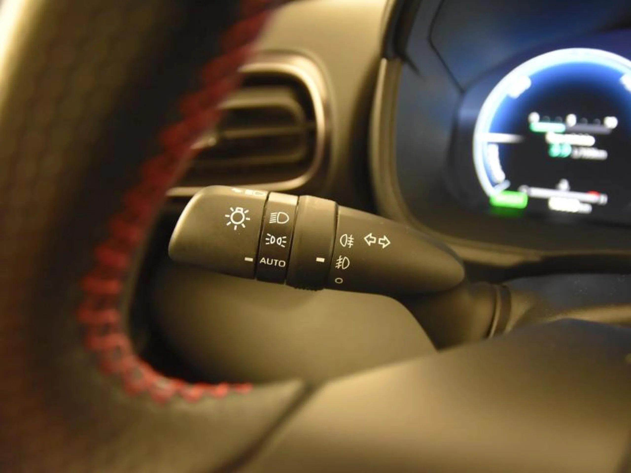 TOYOTA Yaris 1.5 125 S EDITION - Foto 17