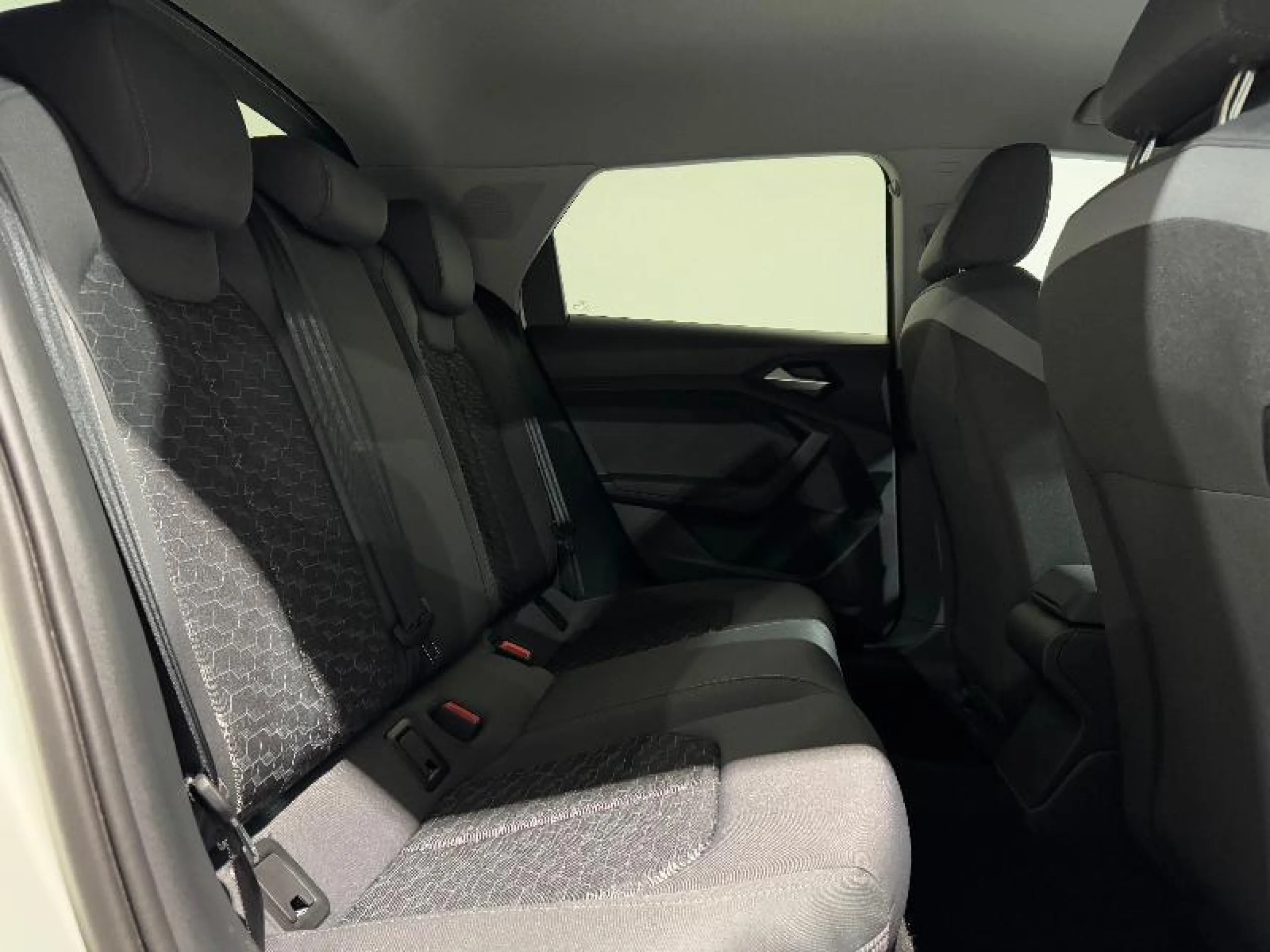 AUDI A1 SPORTBACK ADRENALIN BLACK ED 30TFSI 85KW - Foto 6