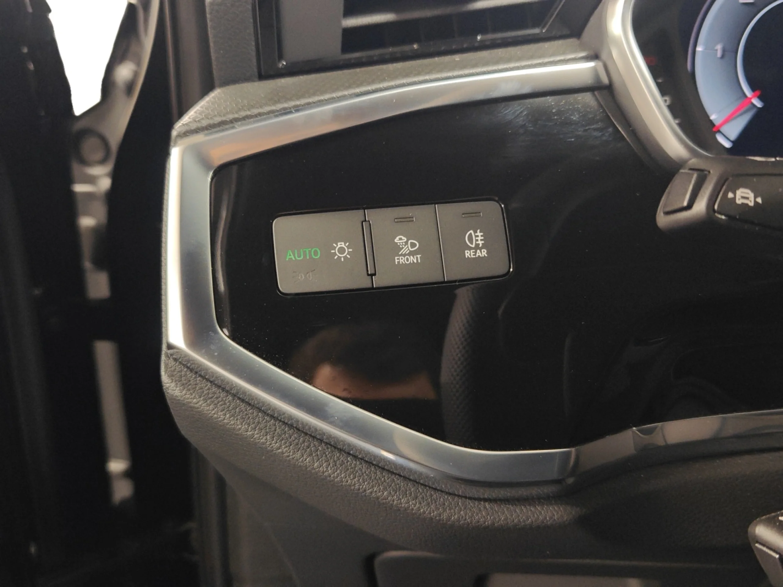 AUDI Q3 SPORTBACK 35 TDI 110KW (150CV) S TRONIC BLACK LIM. - Foto 12