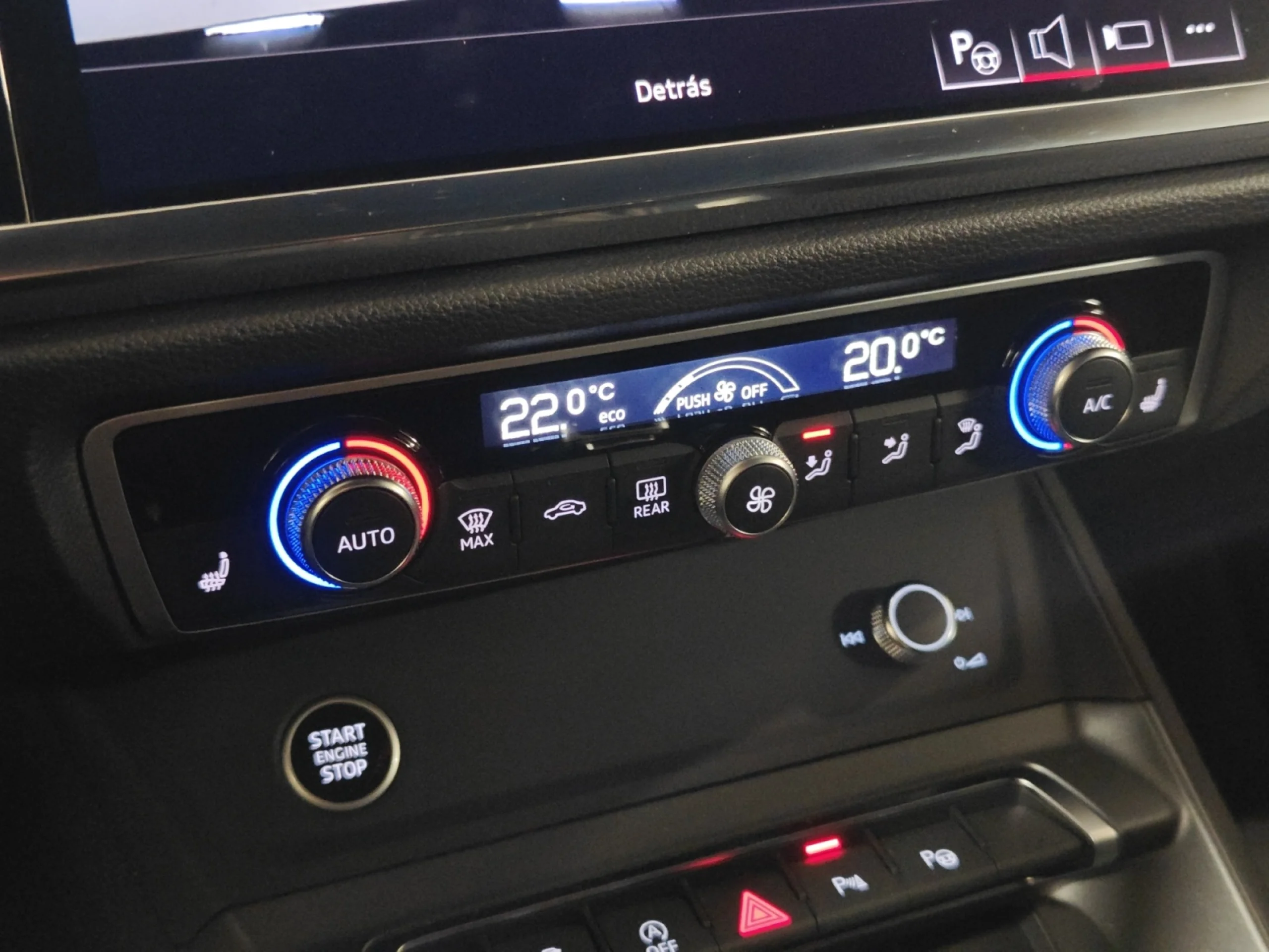 AUDI Q3 SPORTBACK 35 TDI 110KW (150CV) S TRONIC BLACK LIM. - Foto 20