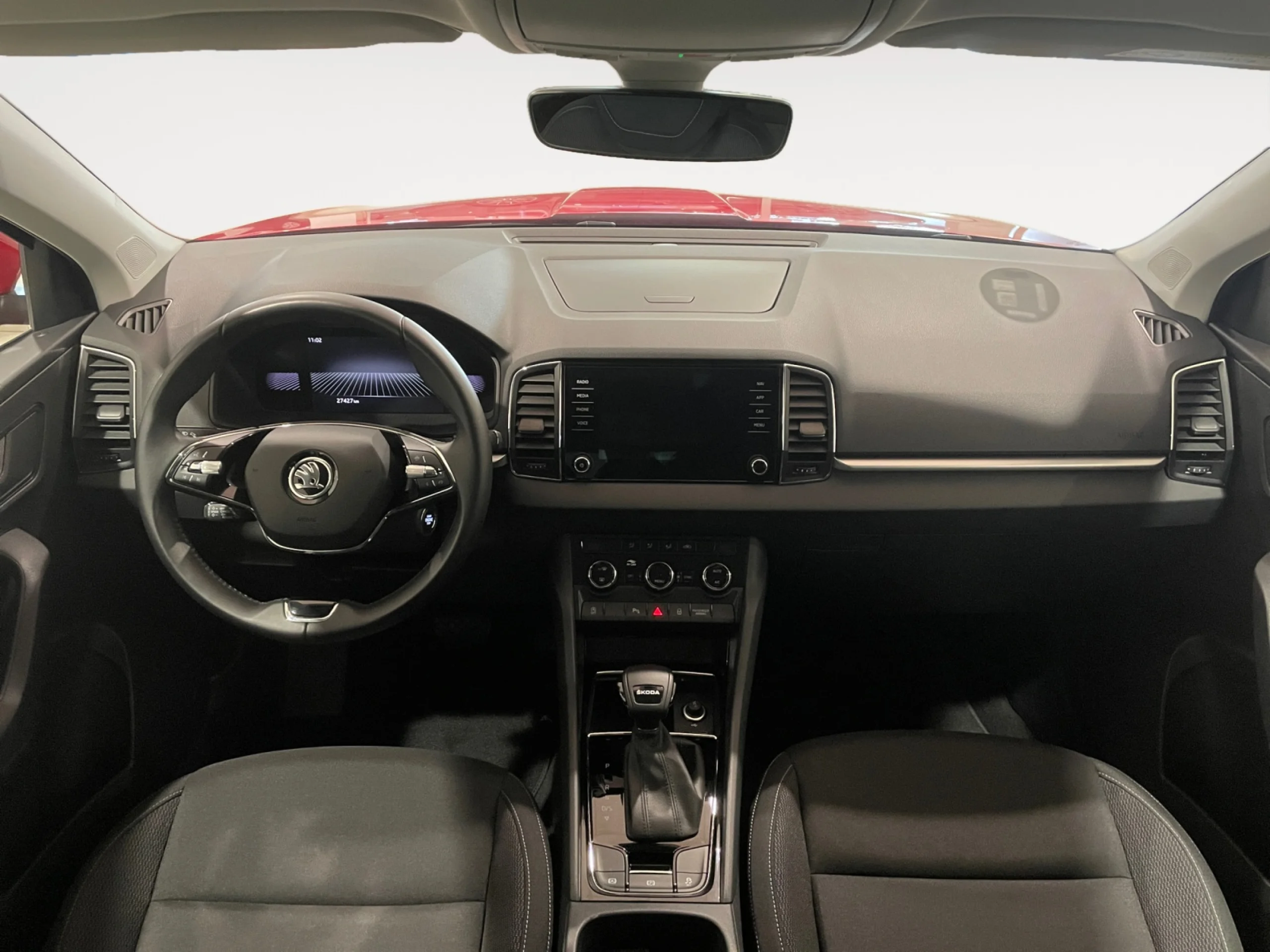 SKODA KAROQ 1.5 TSI 110KW (150CV) DSG ACT SELECTION - Foto 4