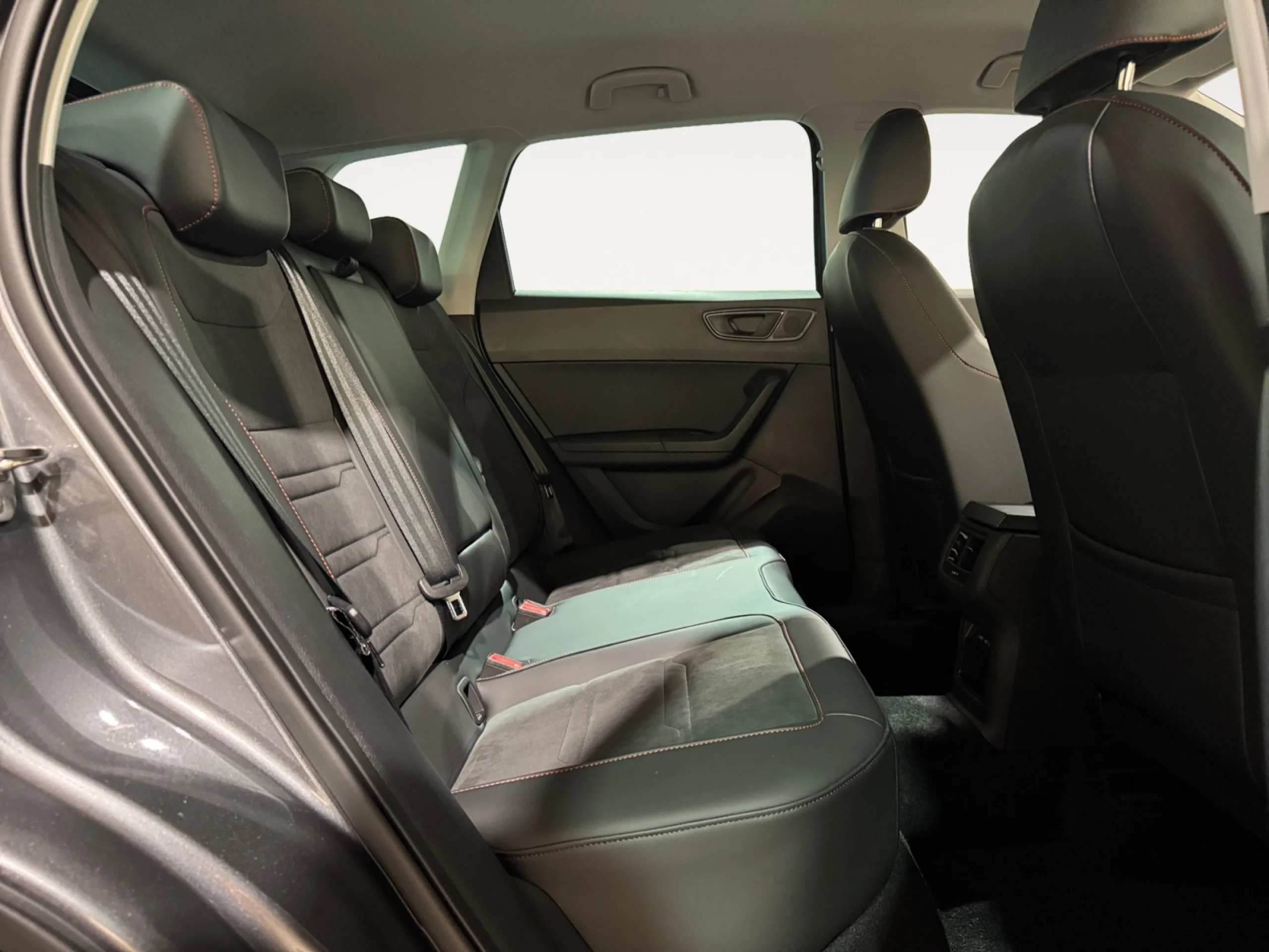 SEAT ATECA 1.5 TSI 110KW DSG FR SPECIAL EDITION - Foto 6