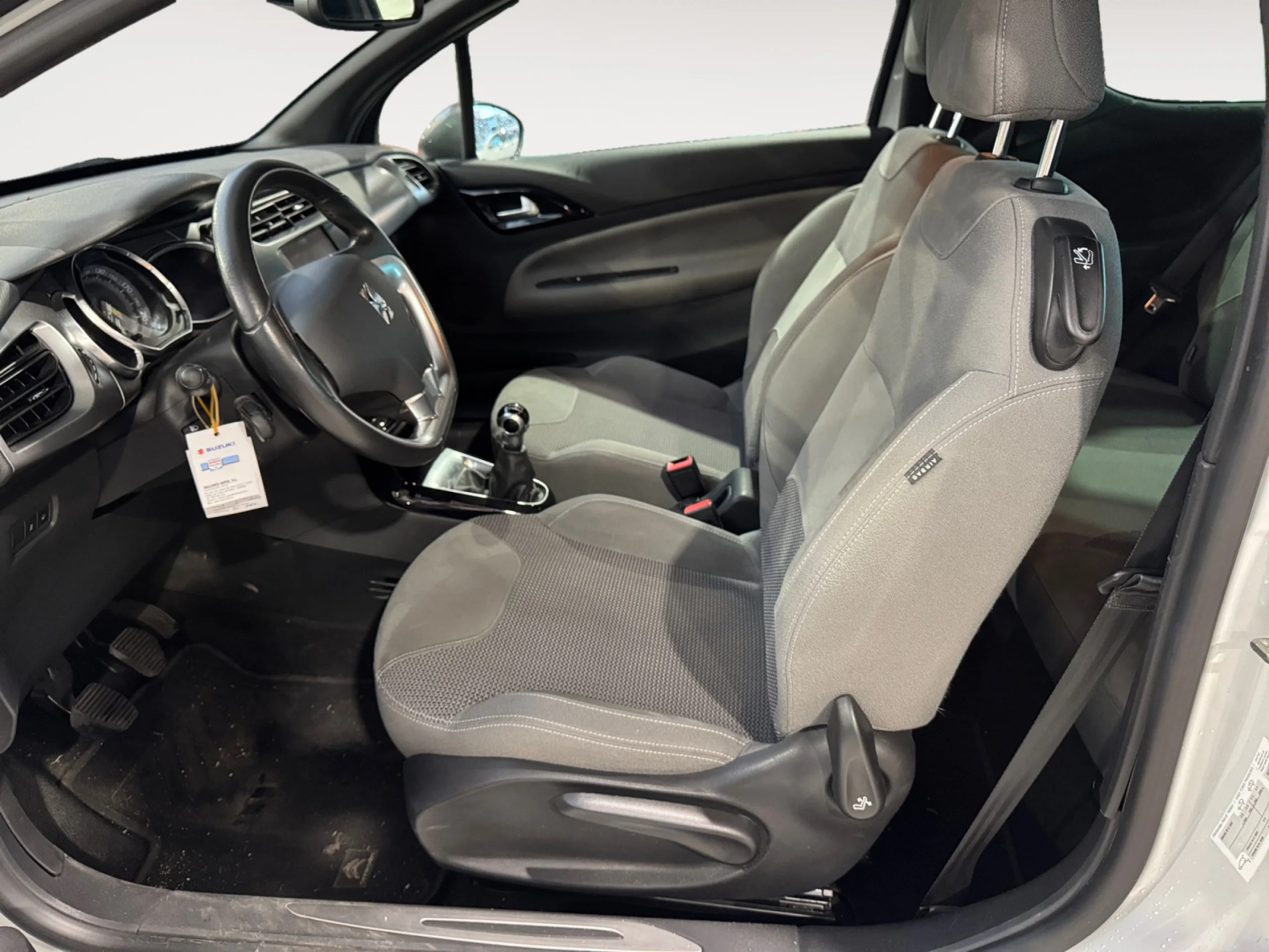 DS DS 3 BLUEHDI 120 TECHNO STYLE - Foto 17