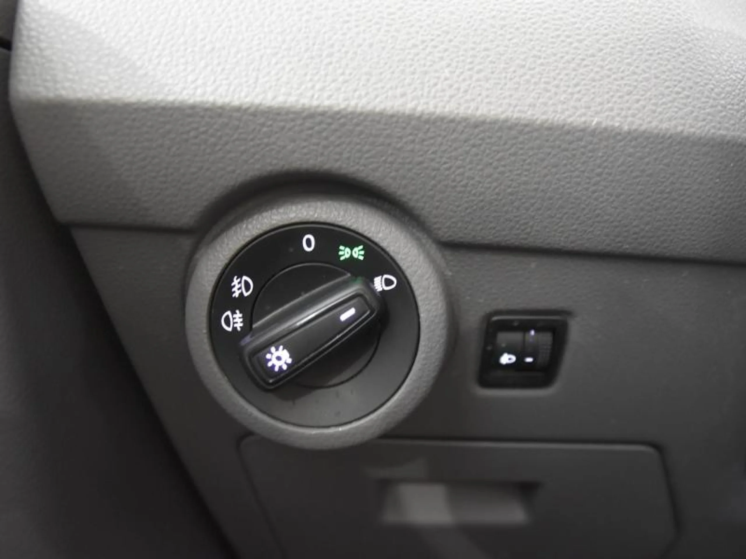 VOLKSWAGEN TRANSPORTER FURGON 2.0 TDI 110CV - Foto 15