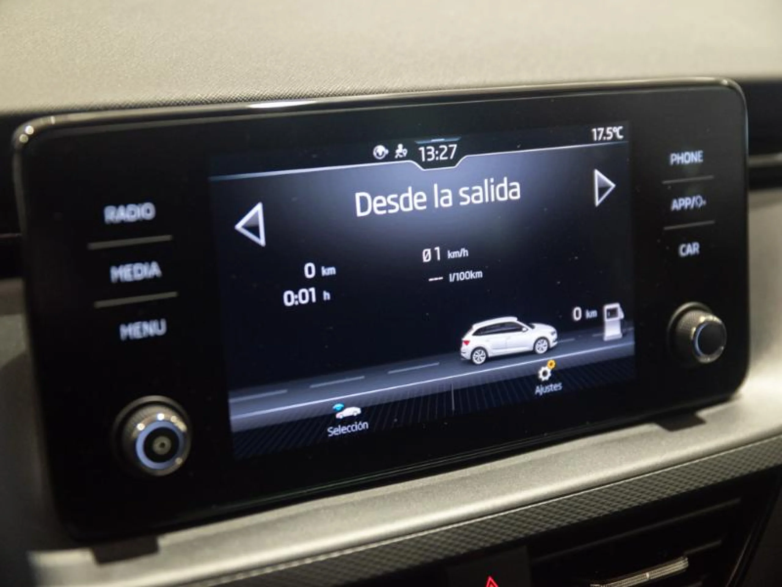 SKODA SCALA 1.0 TSI 81KW (110 CV) AMBITION - Foto 13