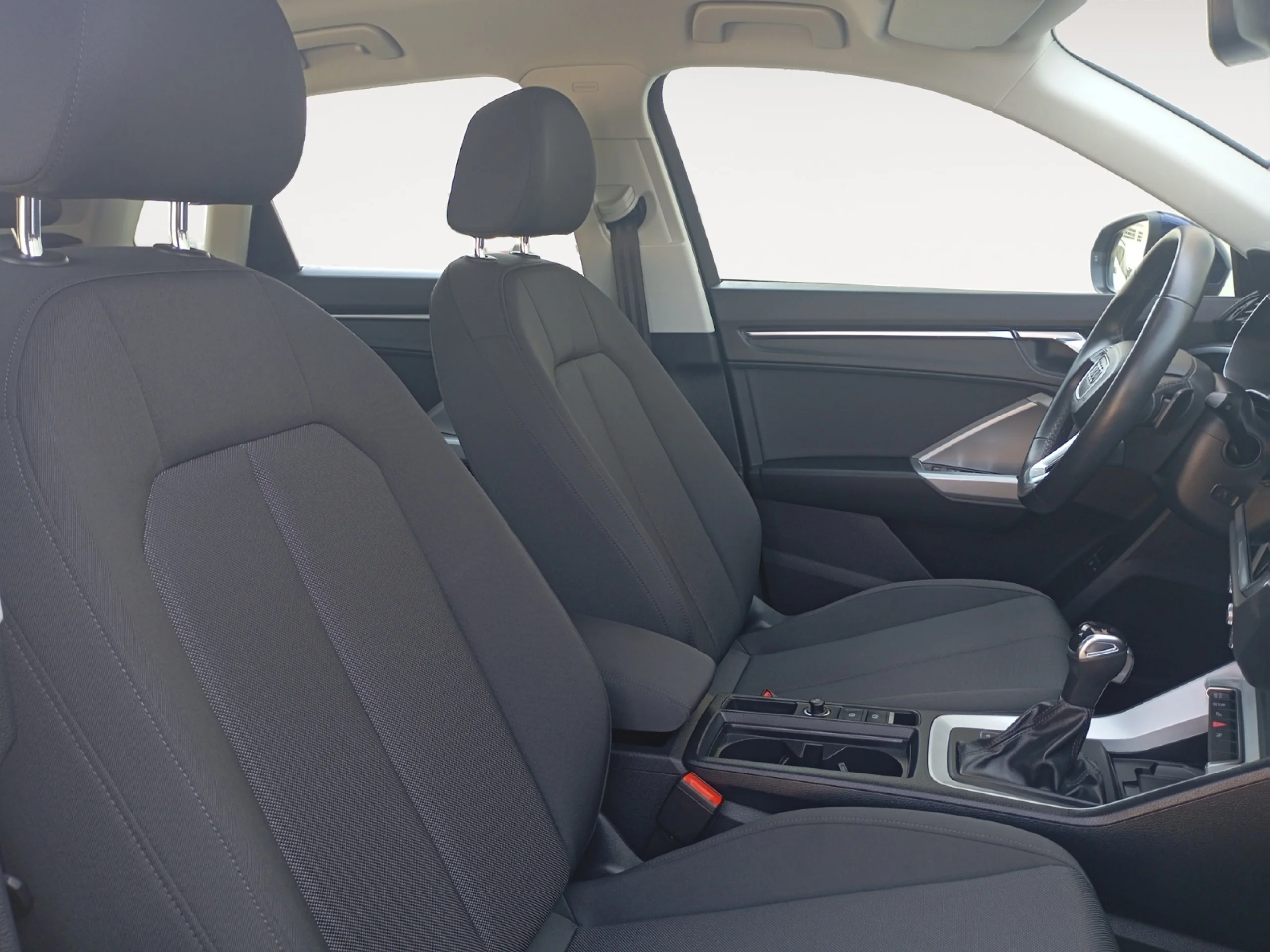 AUDI Q3 45 TFSI E 180KW S TRONIC ADVANCED - Foto 5