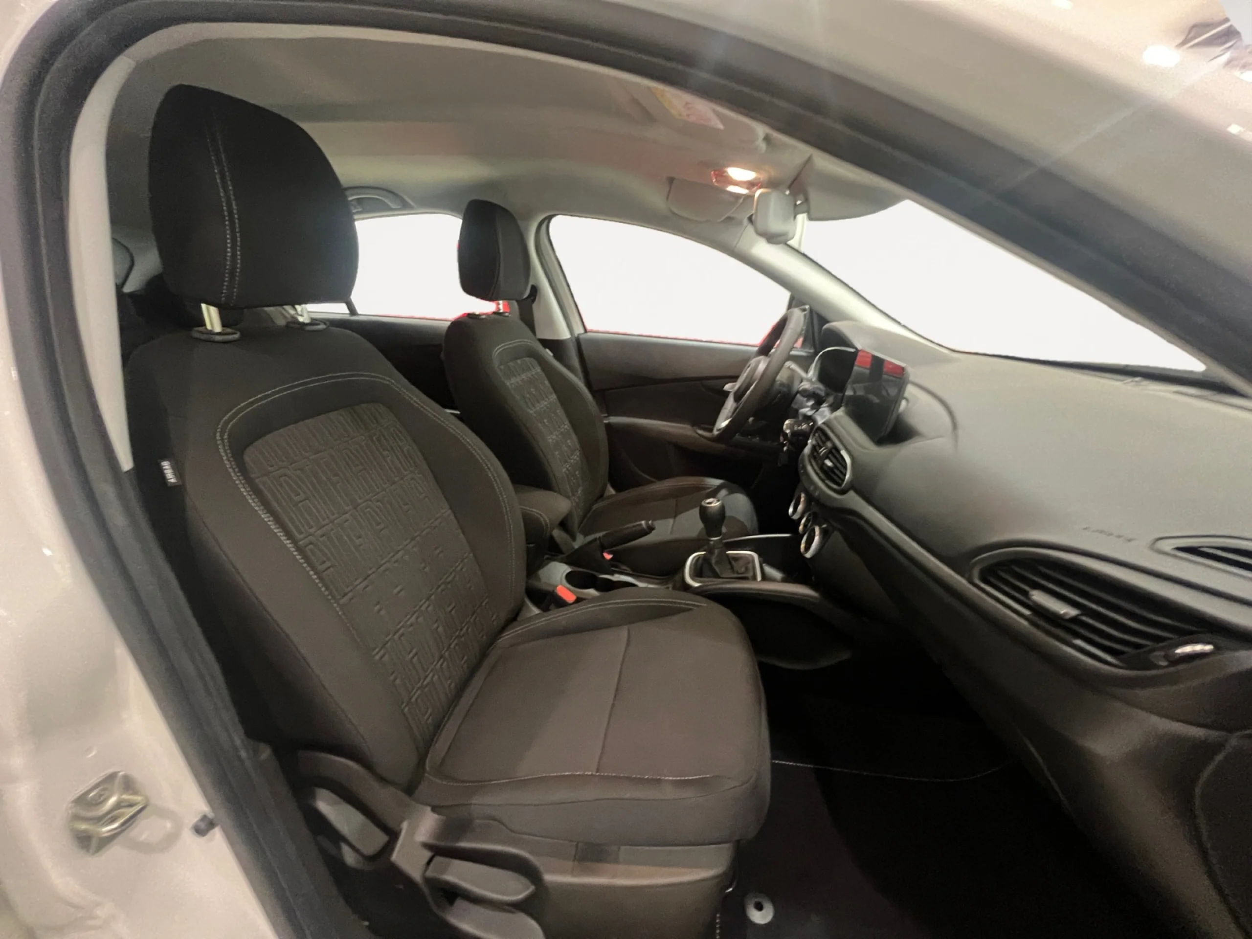 FIAT TIPO TIPO HATCHBACK MY23 TIPO 1.0 GSE 73KW (100CV) - Foto 5