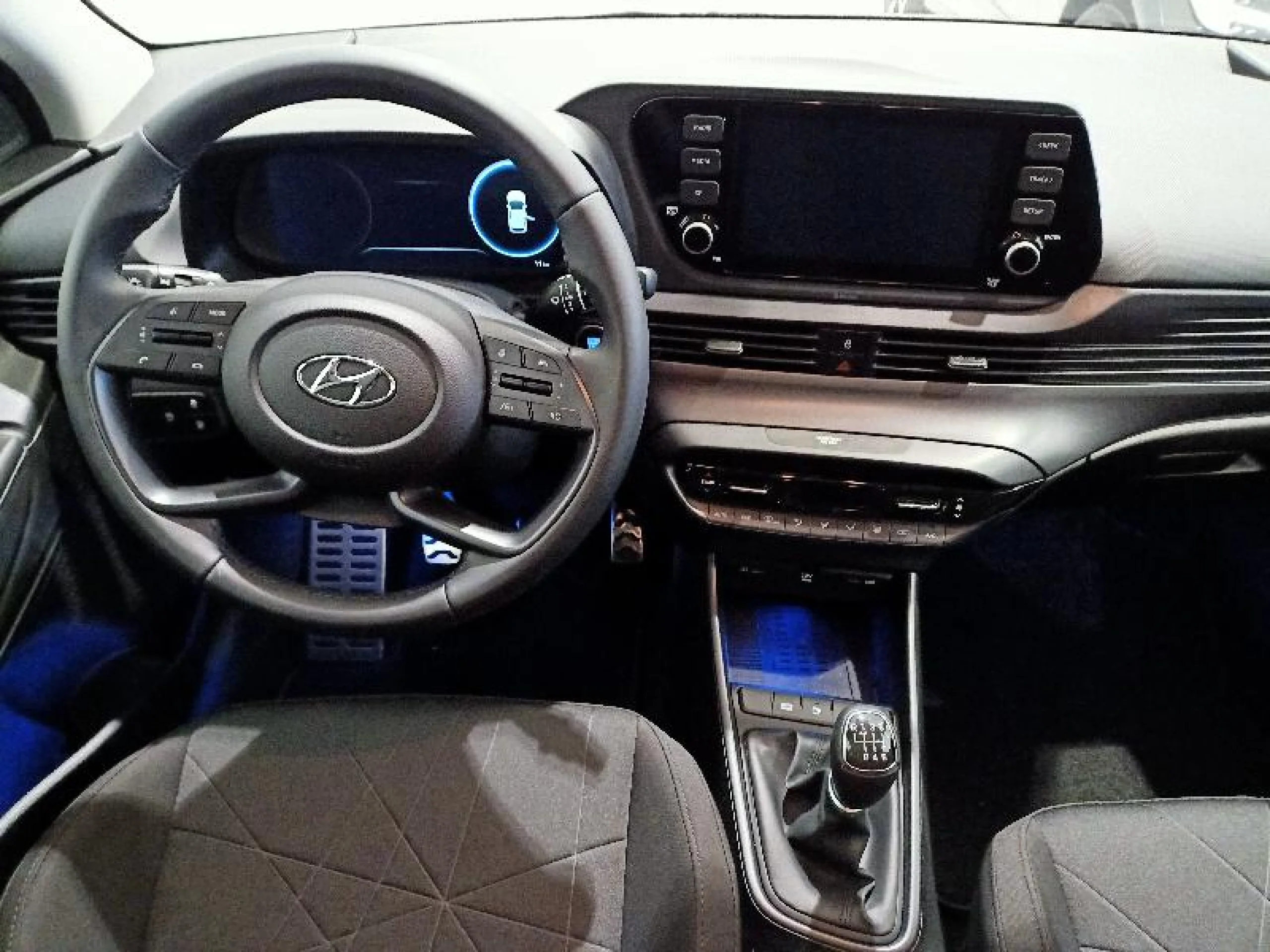 HYUNDAI BAYON 1.0 TGDI 74KW (100CV) 48V TECNO - Foto 18