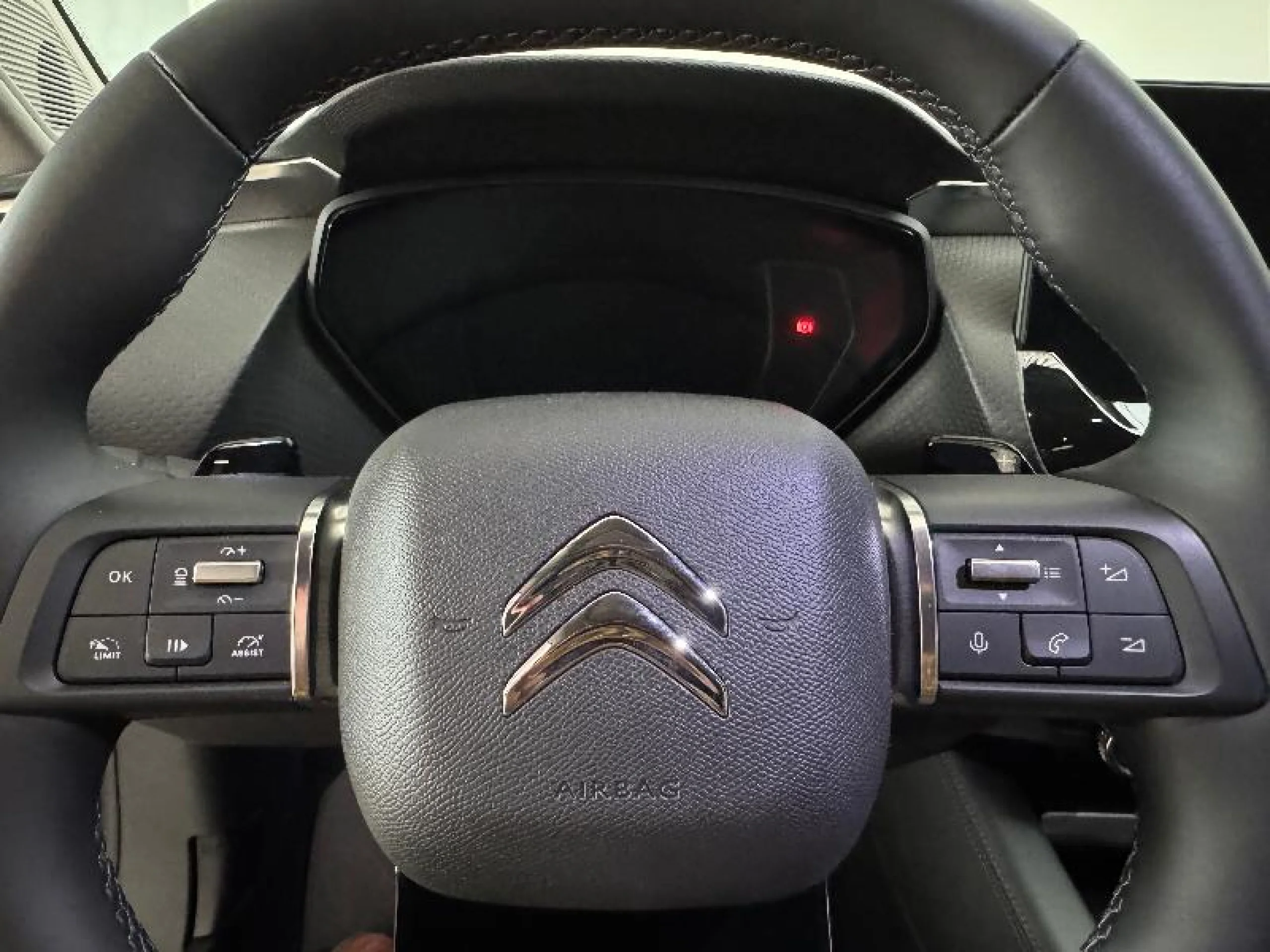 CITROEN C5 X HYBRID 180 E EAT8 SHINE - Foto 13