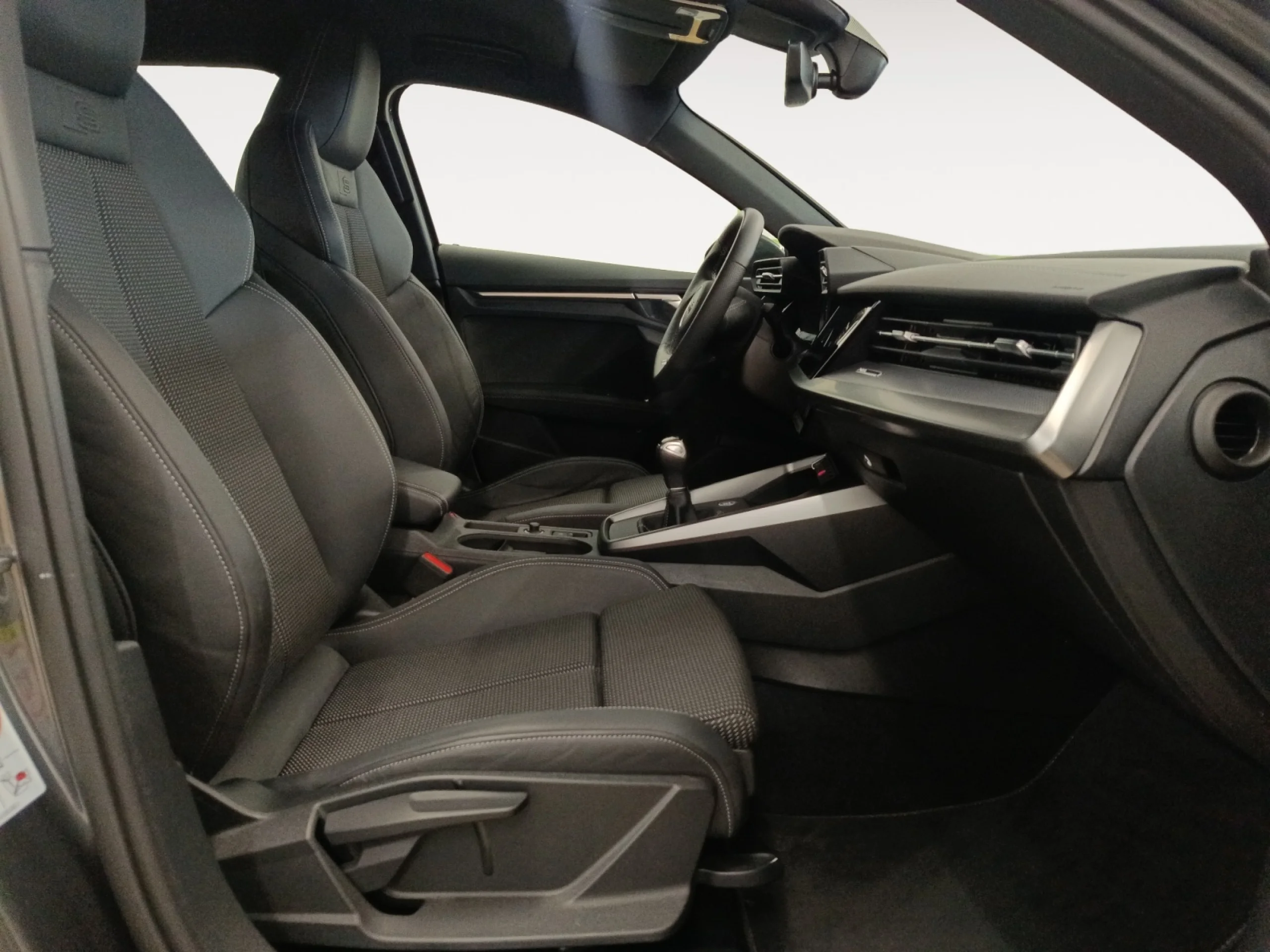 AUDI A3 SPORTBACK GENUINE 35 TFSI 110KW (150CV) - Foto 5