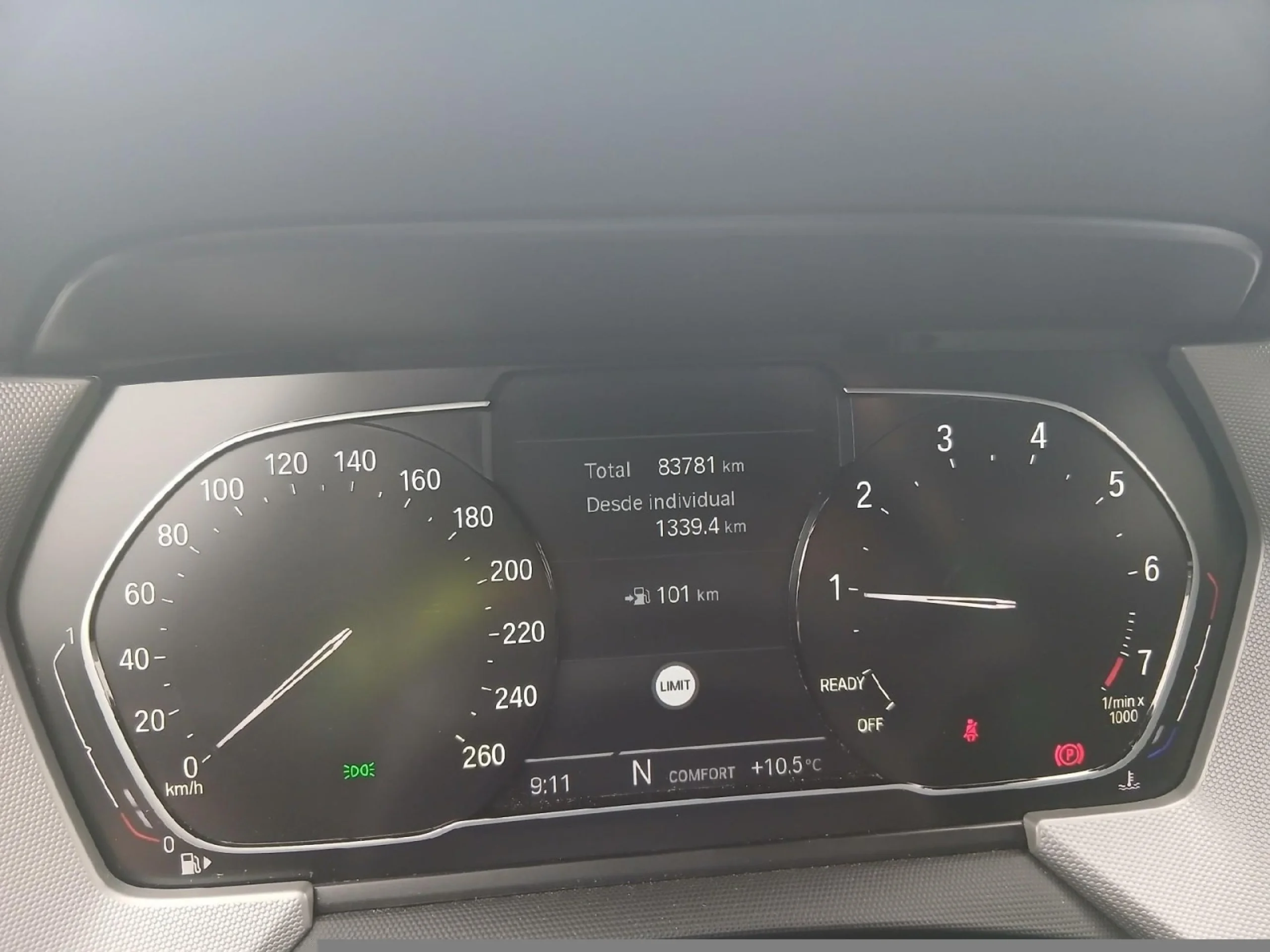 BMW SERIE 1 118I - Foto 8