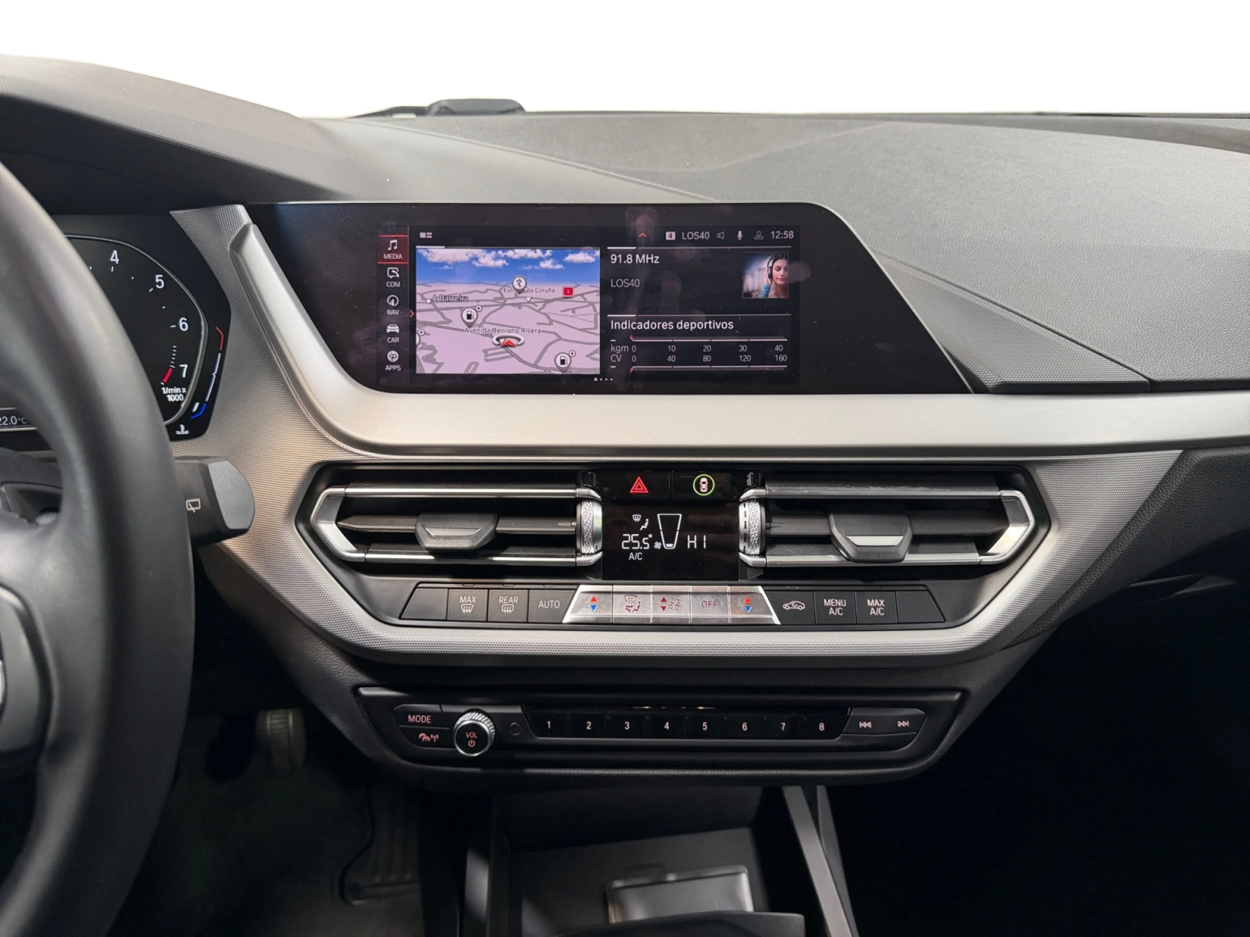 BMW SERIE 1 118I - Foto 9