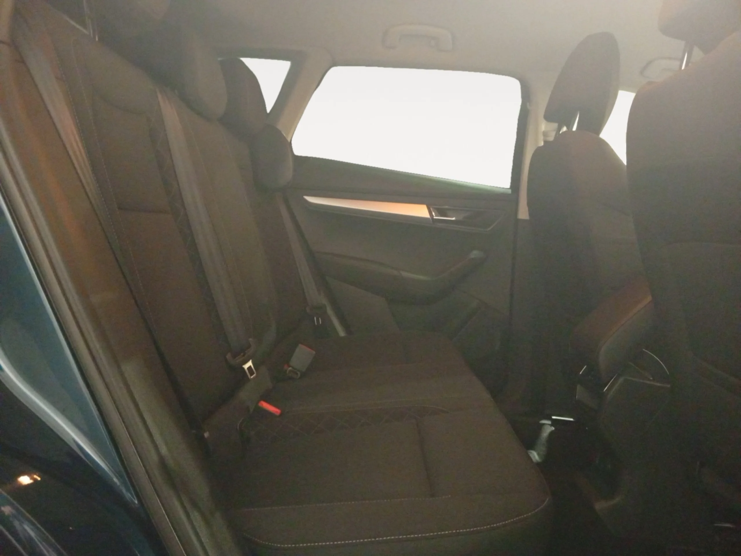 SKODA KAROQ 2.0 TDI 110KW (150CV) DSG 4X4 AMBITION - Foto 5
