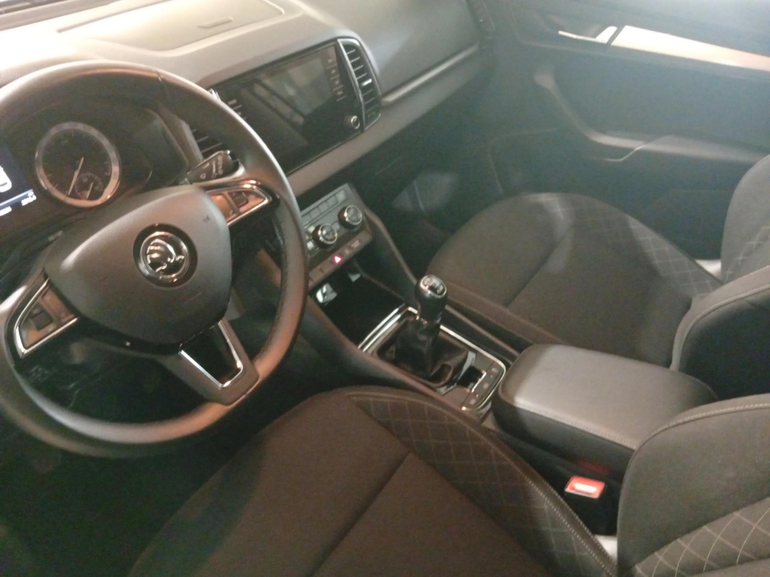 SKODA KAROQ 2.0 TDI 110KW (150CV) DSG 4X4 AMBITION - Foto 16