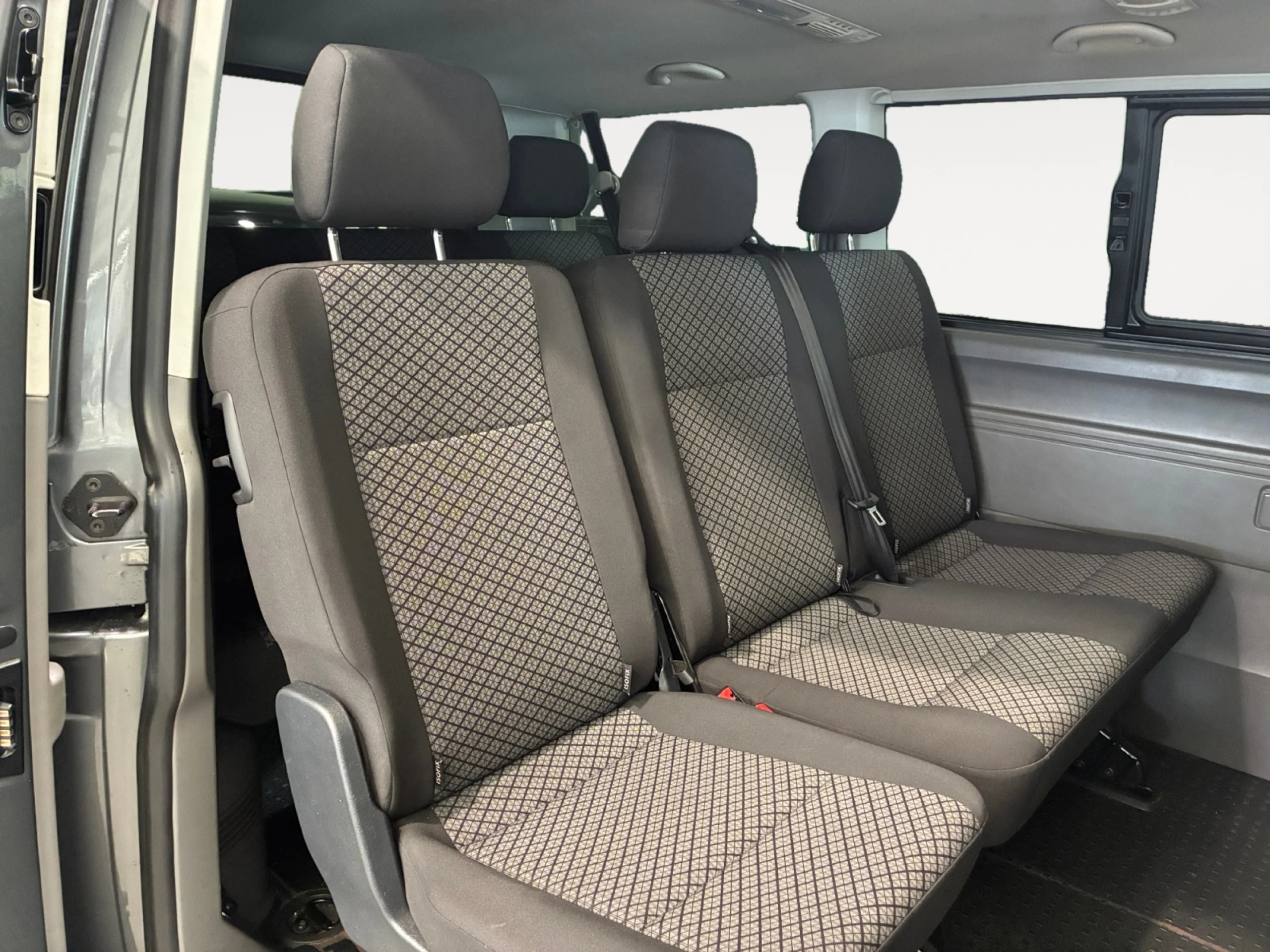 VOLKSWAGEN CARAVELLE PREMIUM CORTA 2.0 TDI 110KW BMT DSG - Foto 6