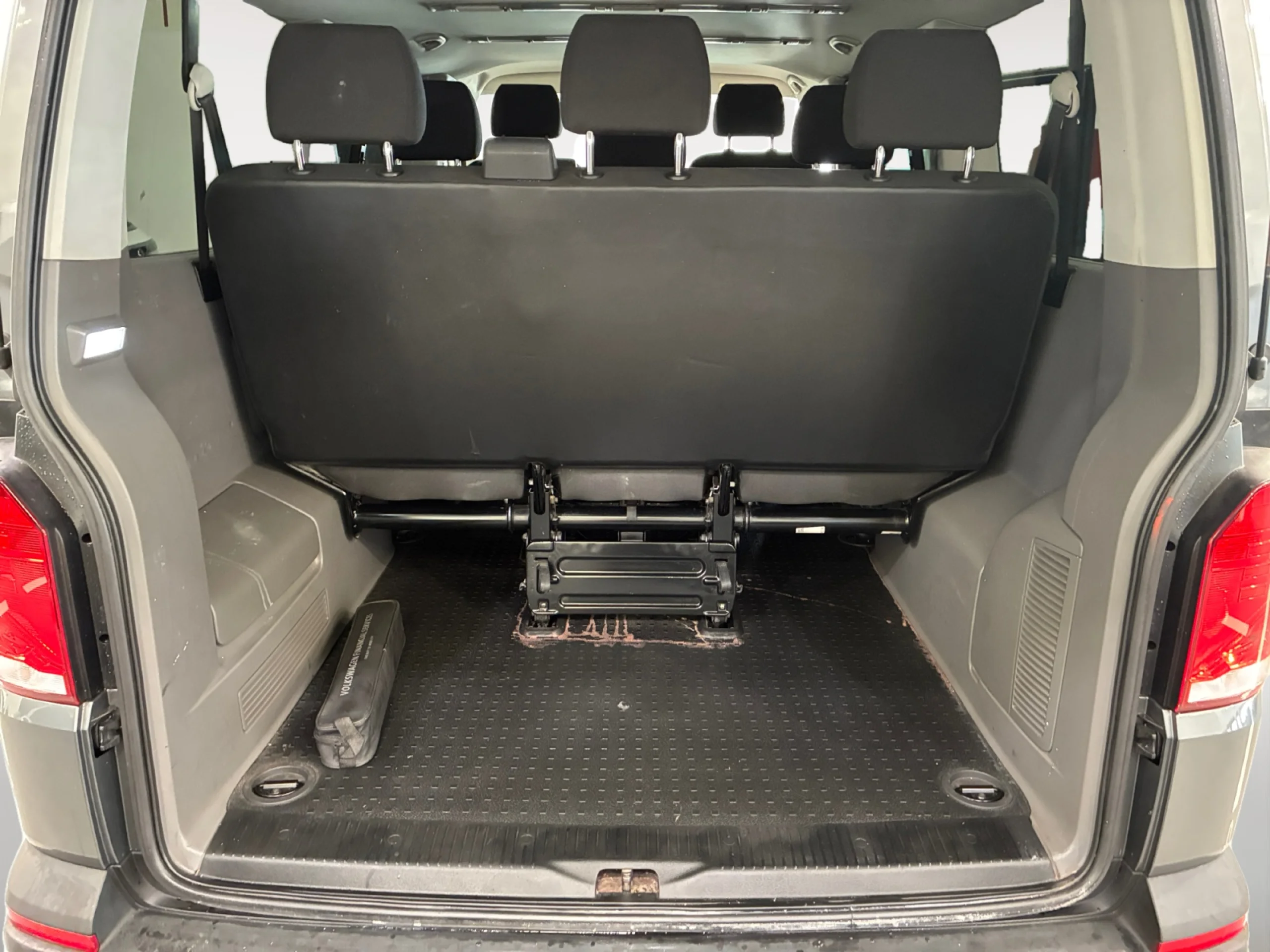 VOLKSWAGEN CARAVELLE PREMIUM CORTA 2.0 TDI 110KW BMT DSG - Foto 7