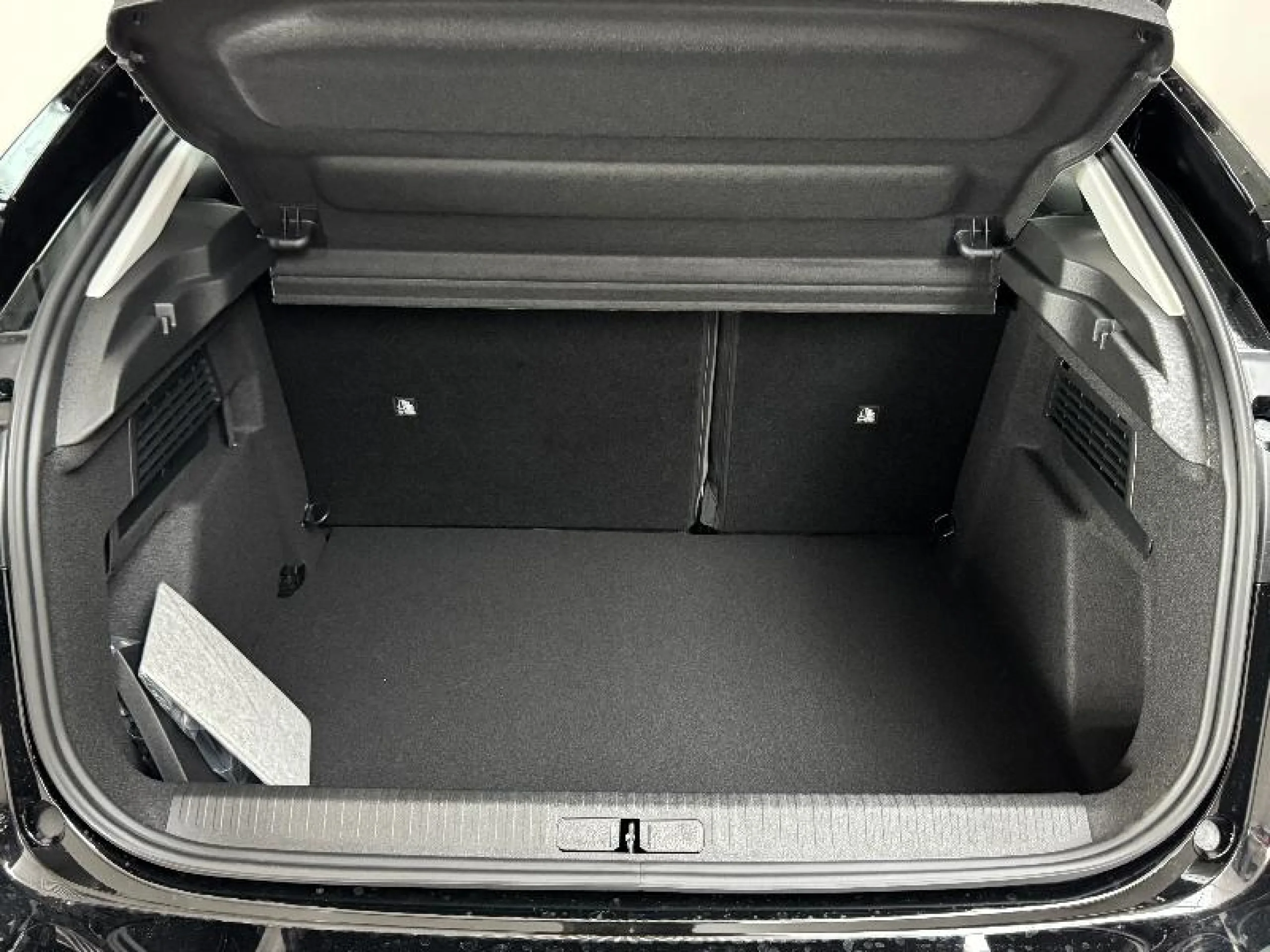 CITROEN C4 HYBRID 145 Ë DCS6 BUSINESS EDITION - Foto 6