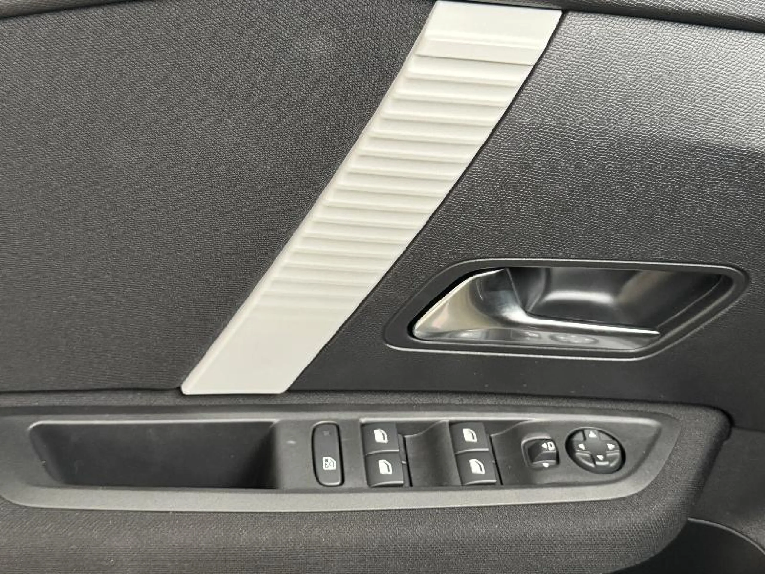 CITROEN C4 HYBRID 145 Ë DCS6 BUSINESS EDITION - Foto 13