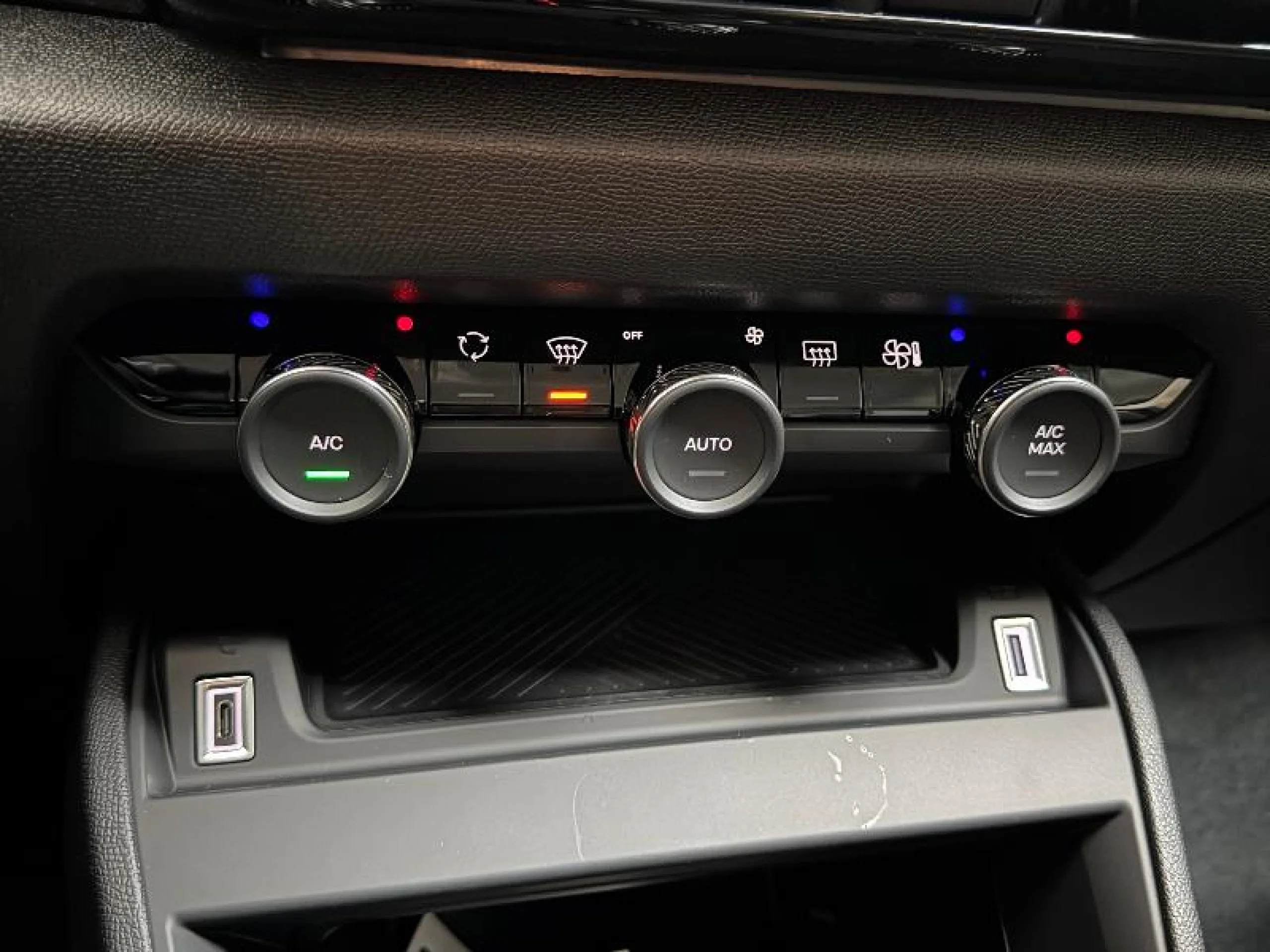 CITROEN C4 HYBRID 145 Ë DCS6 BUSINESS EDITION - Foto 16