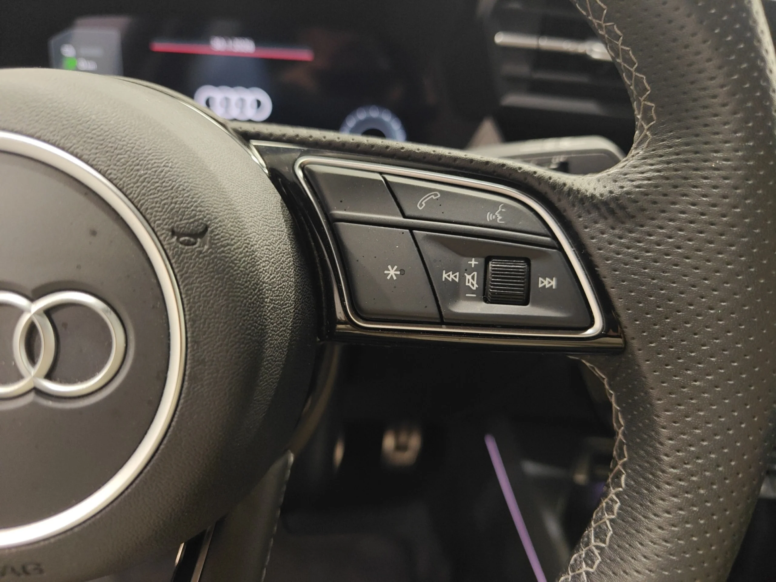 AUDI A3 SPORTBACK GENUINE 40 TFSI E 150KW S TRON - Foto 10