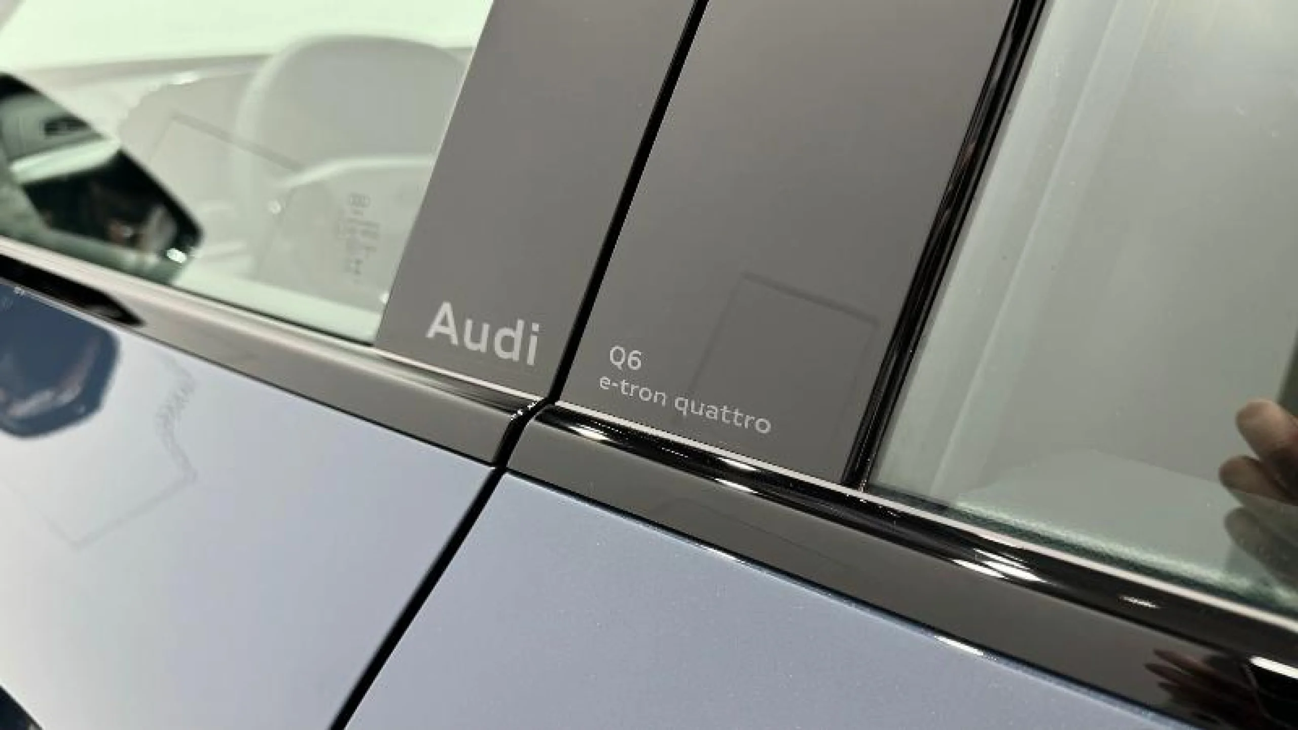 AUDI Q6 Q6 SUV LAUNCH EDITION 55 E TRON QUATTRO 285,00 KW 96,1 KWH - Foto 14
