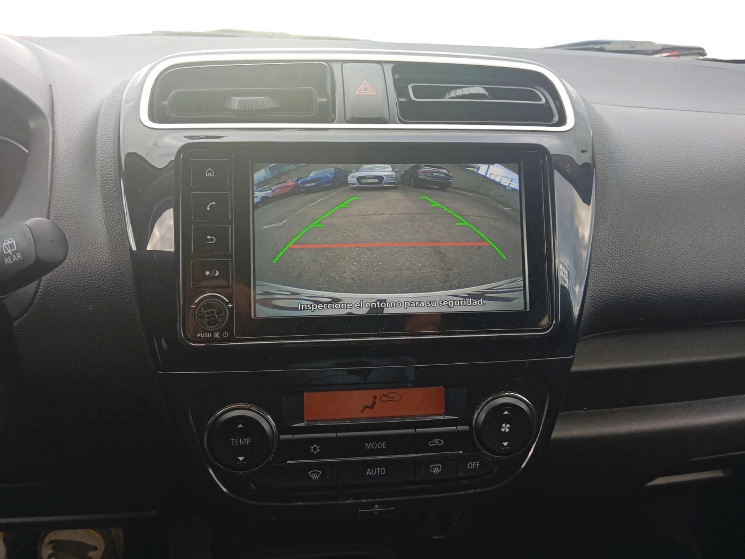 Mitsubishi SPACE STAR 120 MPI KAITEKI - Foto 9