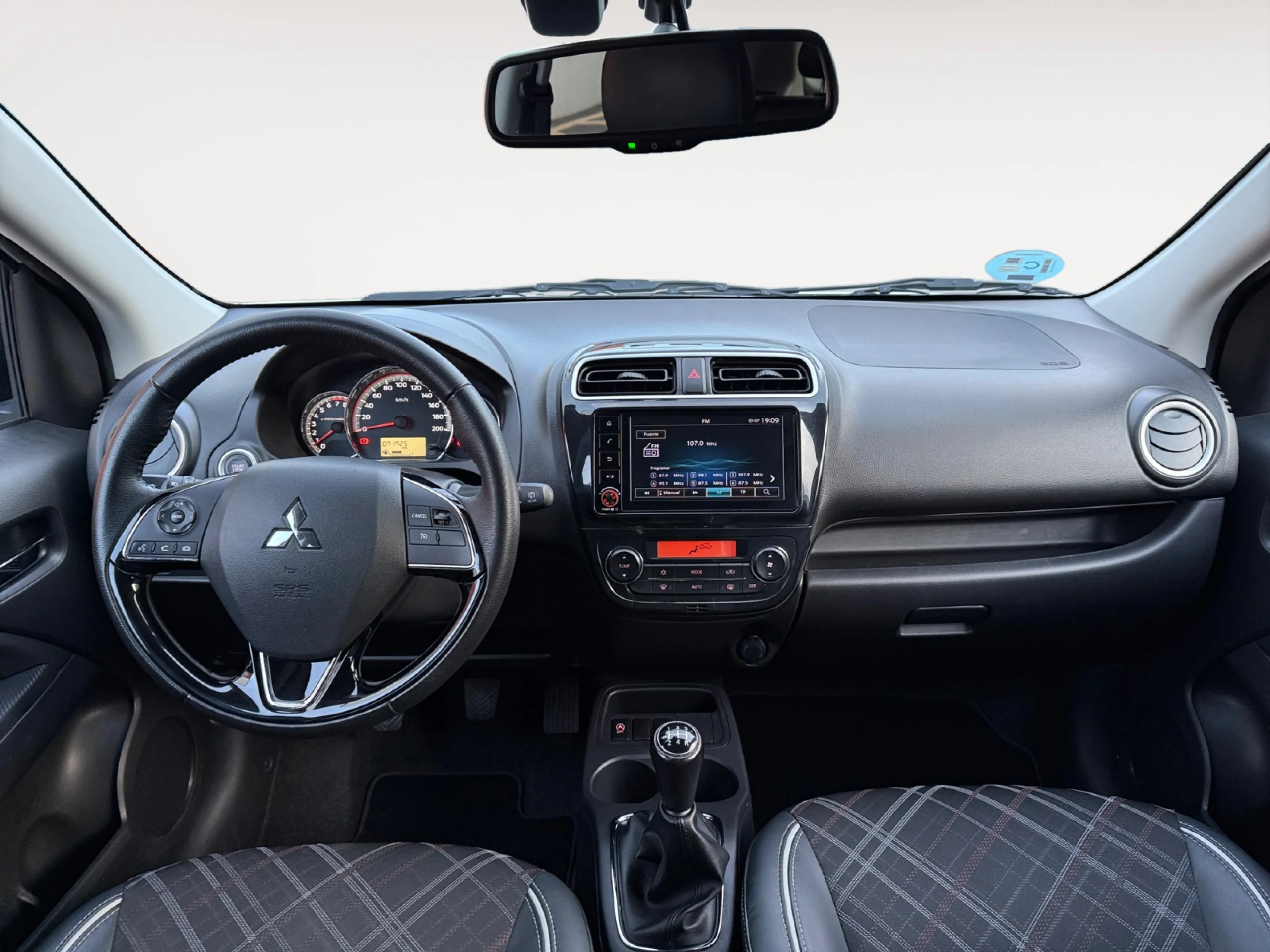 Mitsubishi SPACE STAR 120 MPI KAITEKI - Foto 4