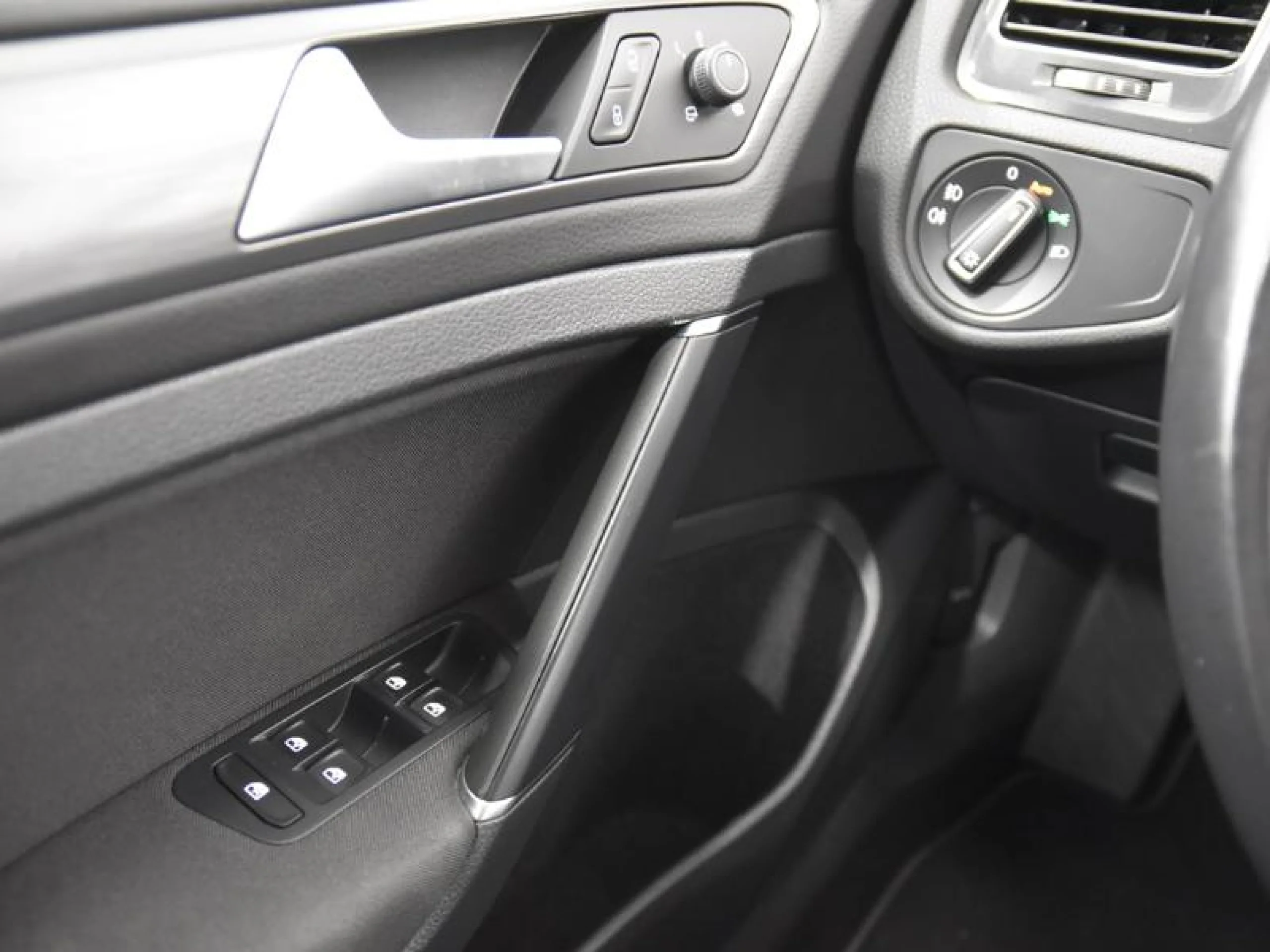 VOLKSWAGEN GOLF ADVANCE 1.5 TSI EVO 96KW (130CV) - Foto 15