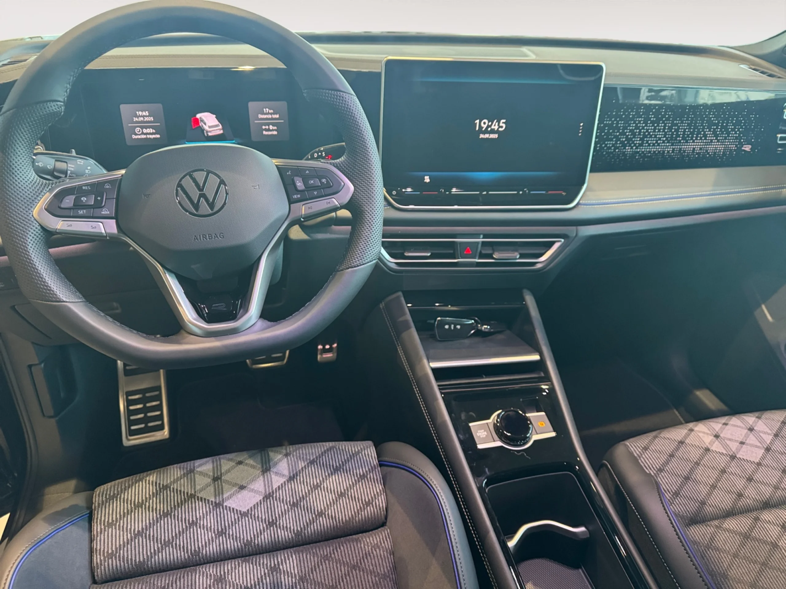 VOLKSWAGEN TIGUAN R LINE 1.5 TSI EHYBRID 200KW (272CV) DSG - Foto 4