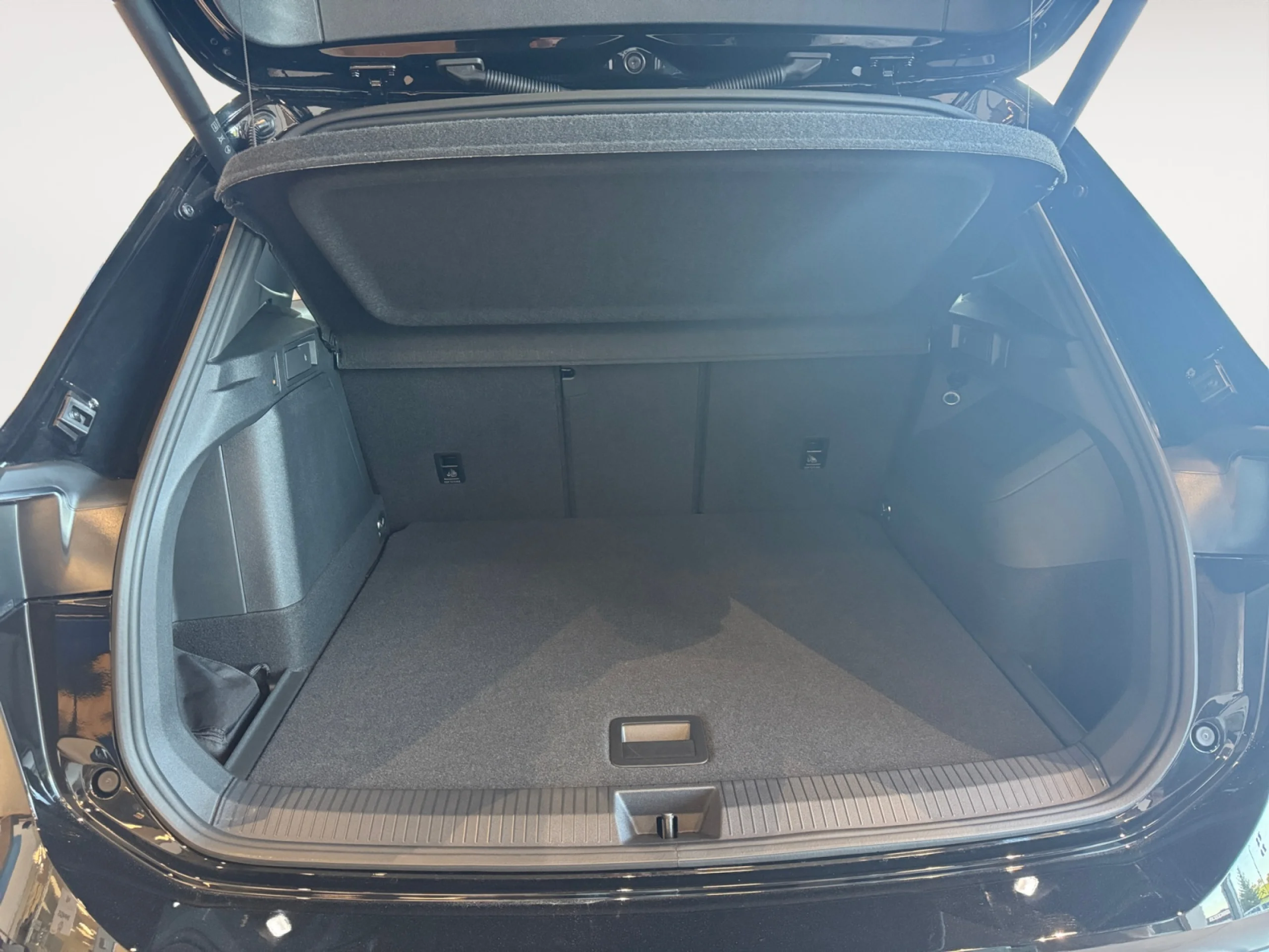 VOLKSWAGEN TIGUAN R LINE 1.5 TSI EHYBRID 200KW (272CV) DSG - Foto 7