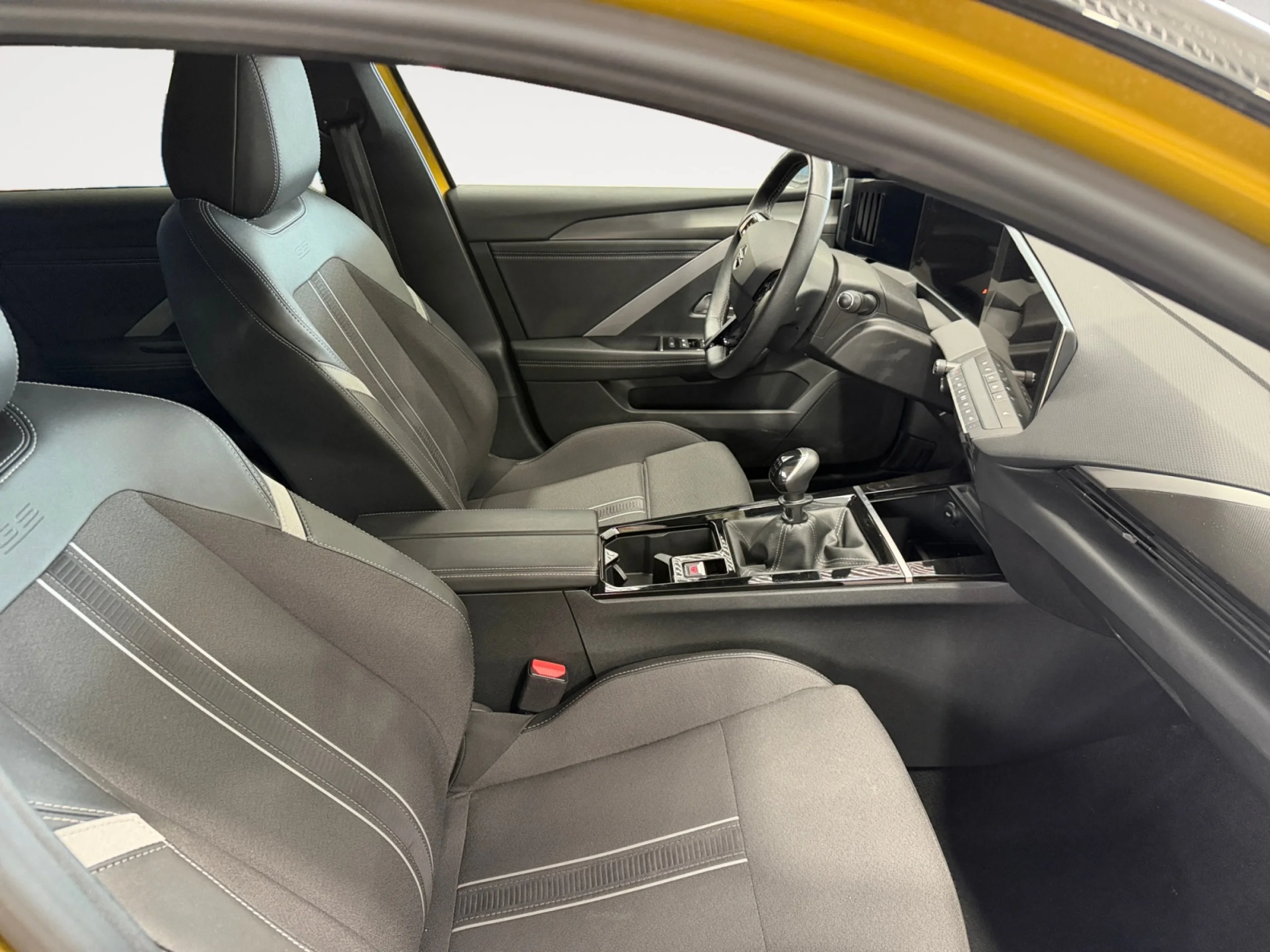 OPEL ASTRA 1.2T XHT 96KW (130CV) GS - Foto 5