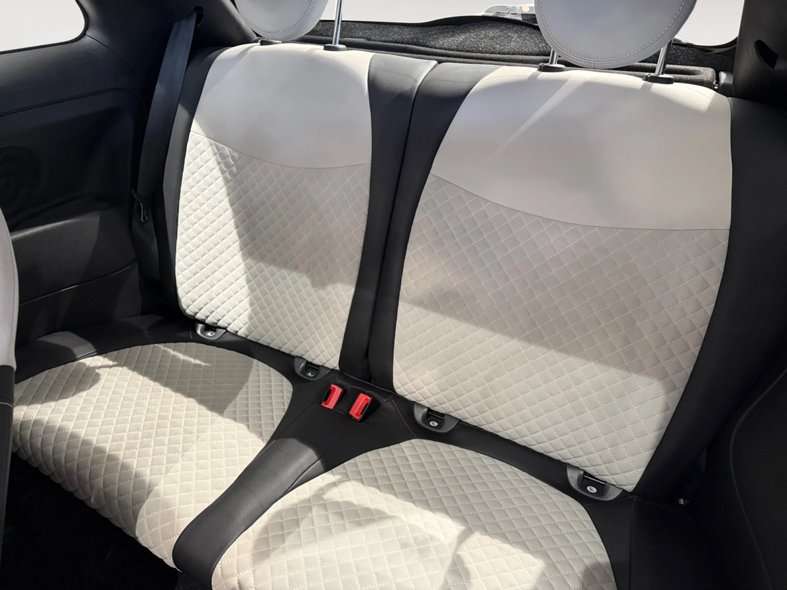 FIAT 500 DOLCEVITA 1.0 HYBRID 51KW (70 CV) - Foto 6