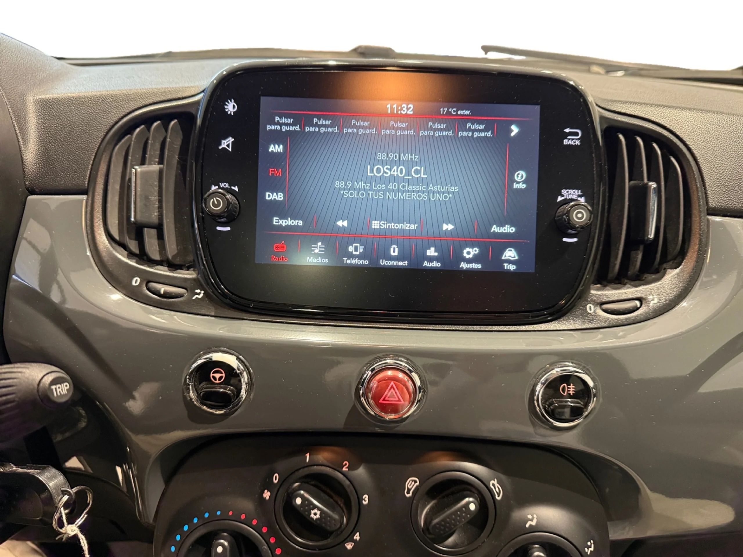 FIAT 500 DOLCEVITA 1.0 HYBRID 51KW (70 CV) - Foto 9