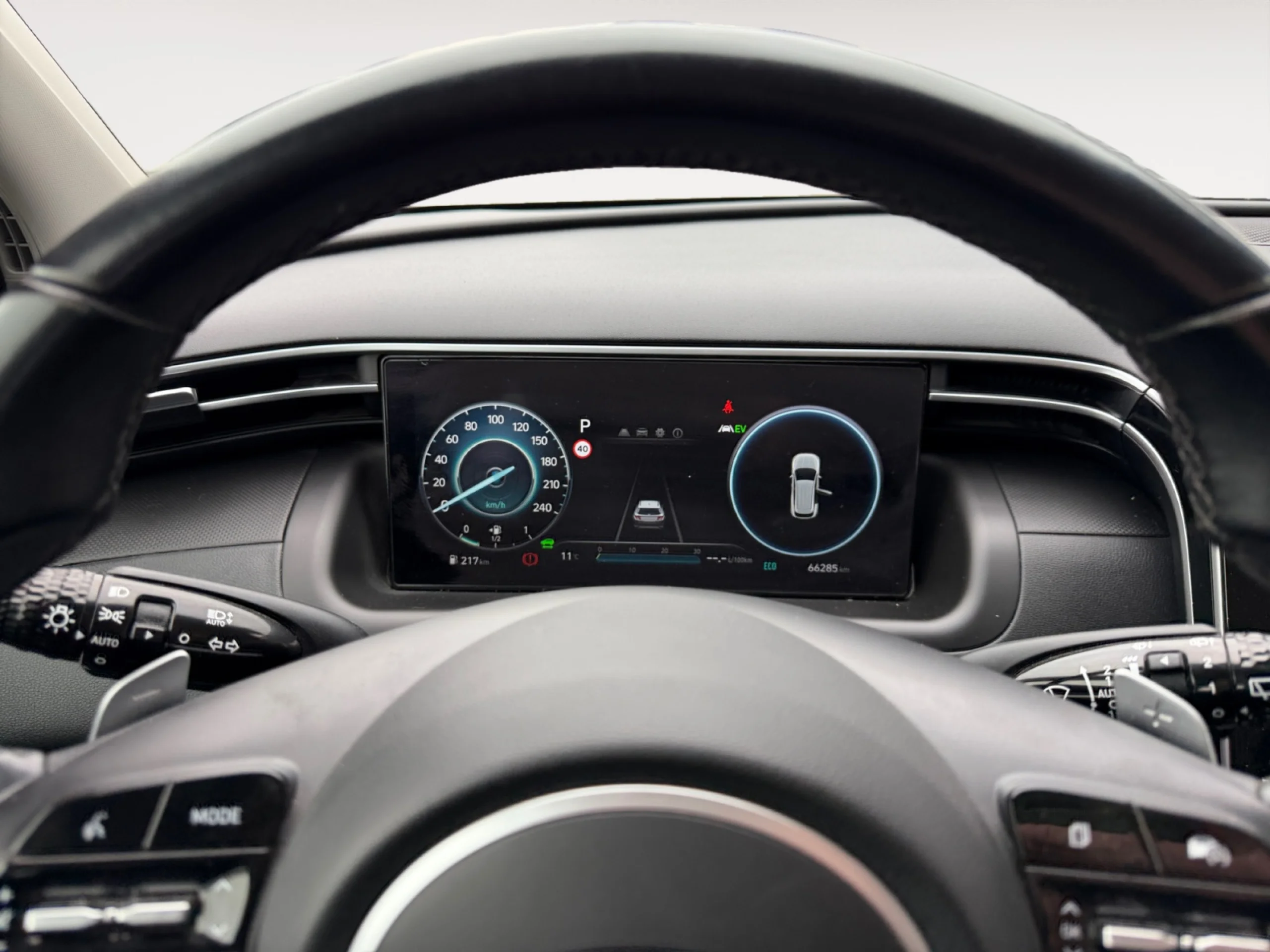 HYUNDAI TUCSON 1.6 TGDI 169KW HEV MAXX AUTO S/CABLE RE. - Foto 10