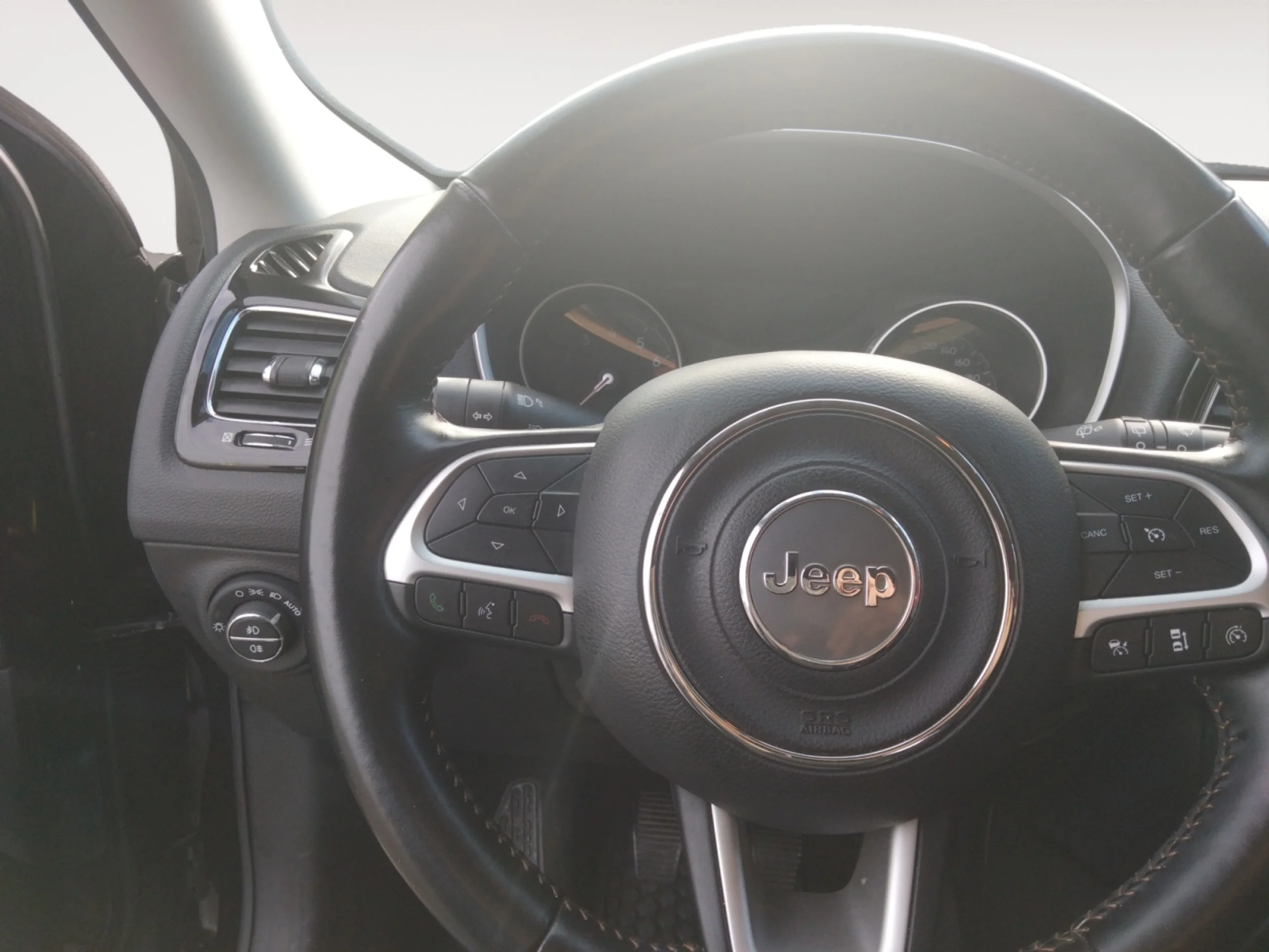 JEEP COMPASS 1.4 MAIR 103KW LIMITED 4X2 - Foto 12