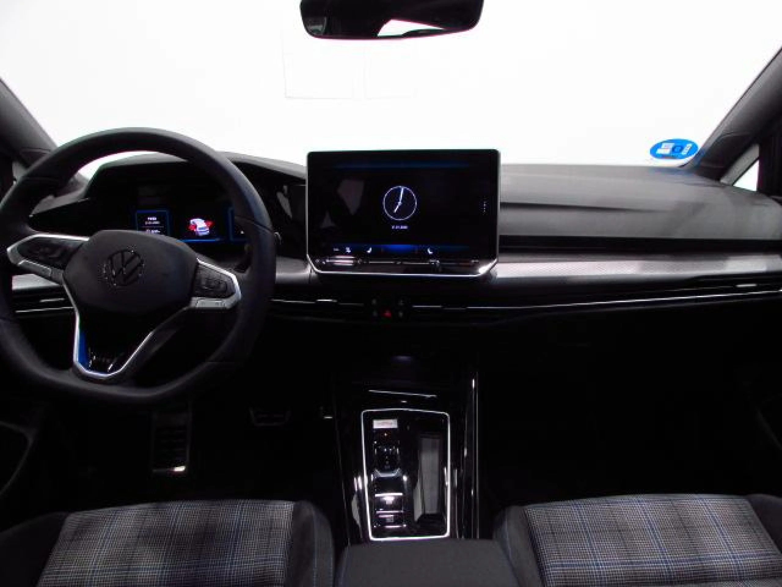 VOLKSWAGEN GOLF GTE 1.5 PHEV 130KW / 85KW DSG - Foto 4