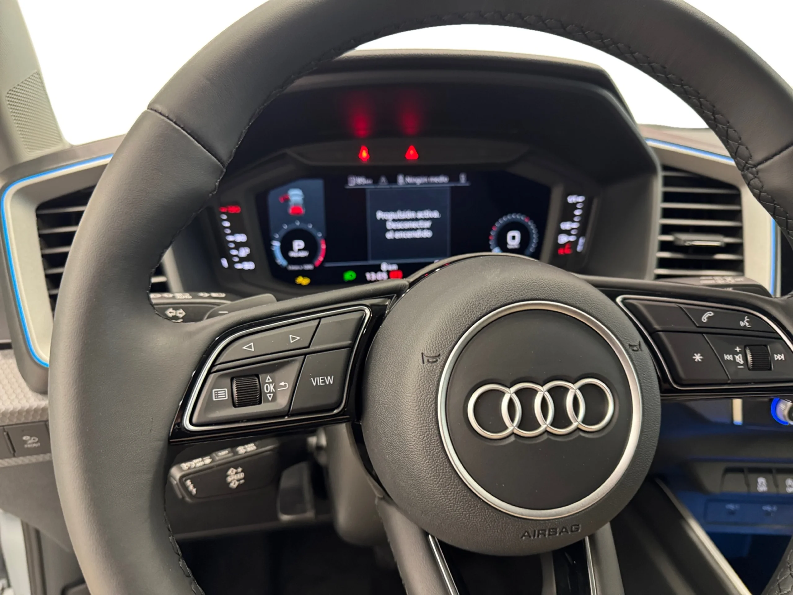 AUDI A1 ALLSTREET ADREN BLACK 30 TFSI 85KW S TRO - Foto 9