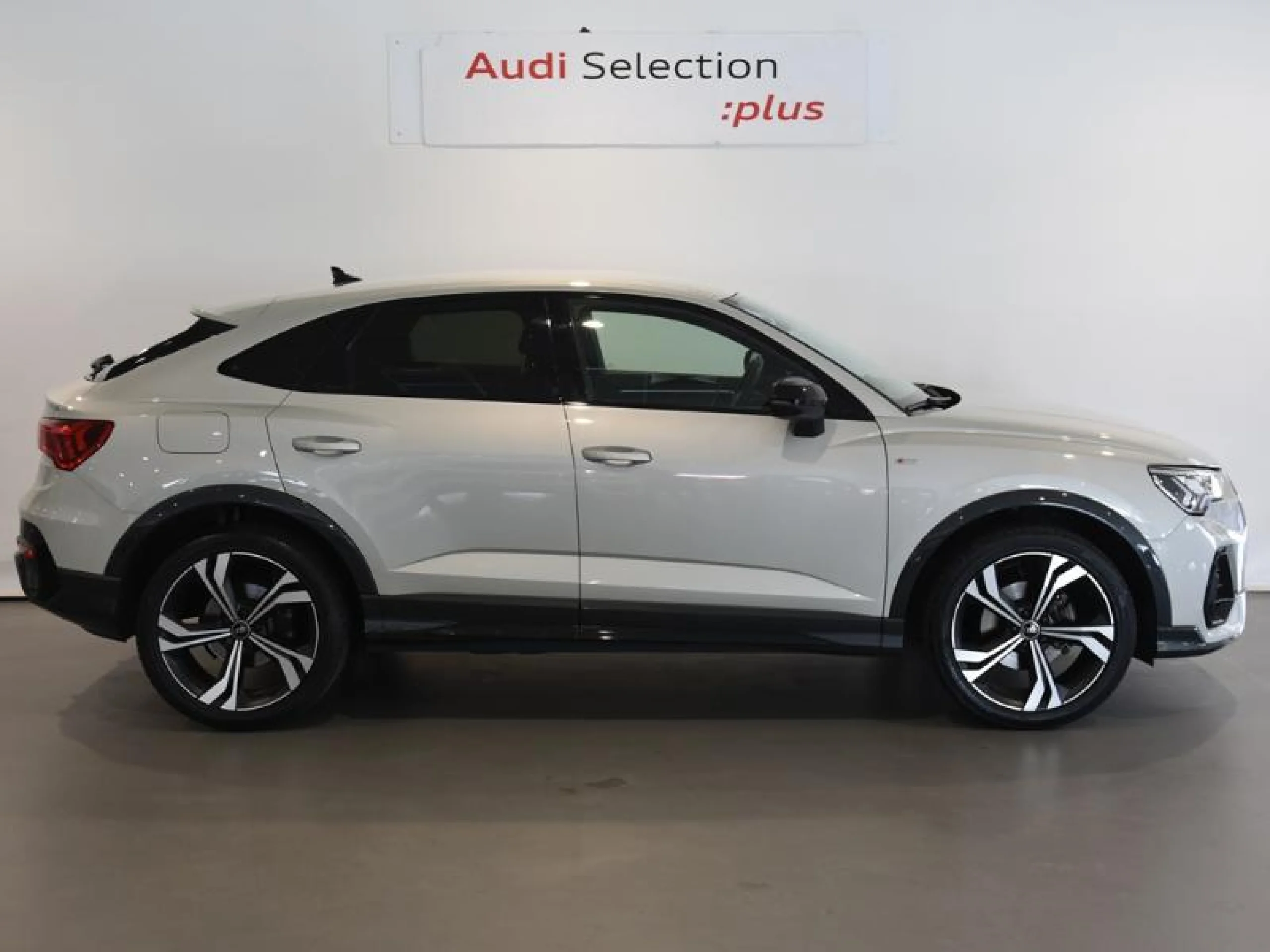 AUDI Q3 SPORTBACK 35 TDI 110KW (150CV) S TRONIC - Foto 3