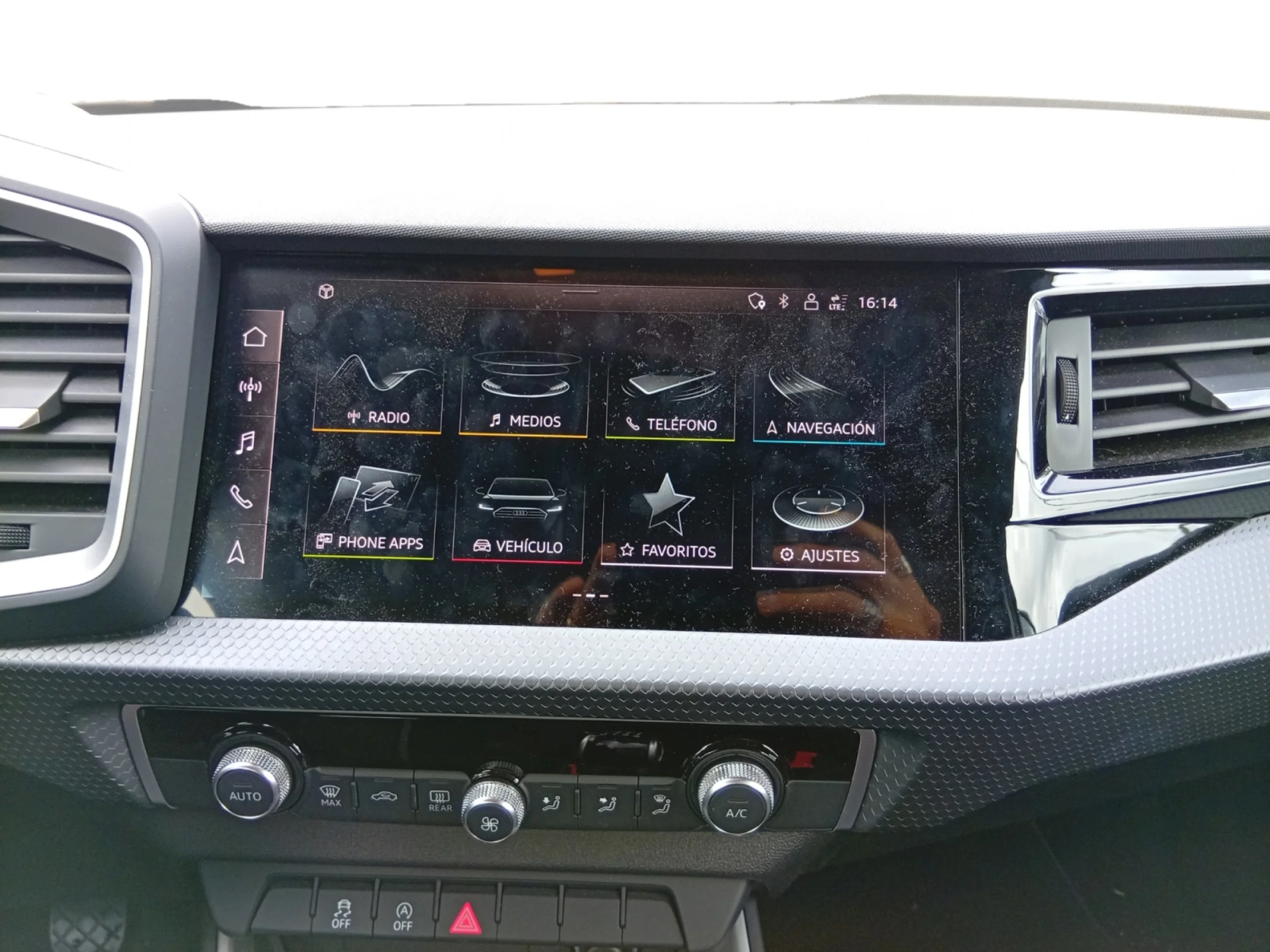 AUDI A1 SPORTBACK ADRENALIN 30 TFSI 81KW (110CV) - Foto 9