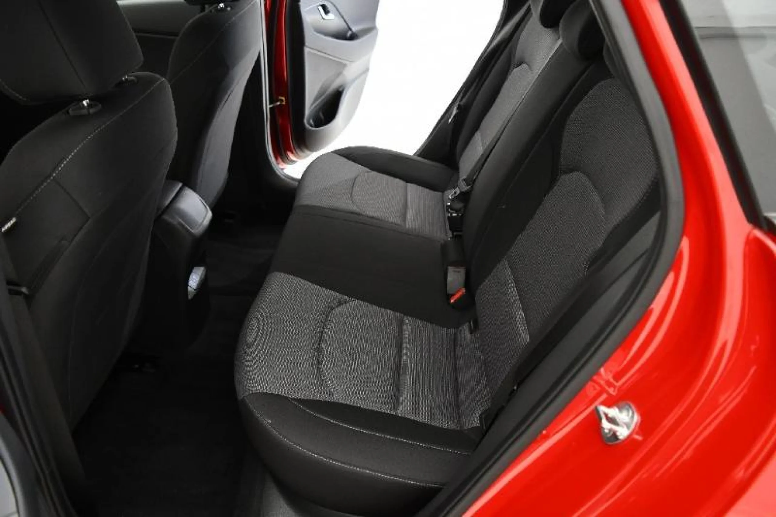 HYUNDAI I30 1.0 TGDI 48V KLASS - Foto 9