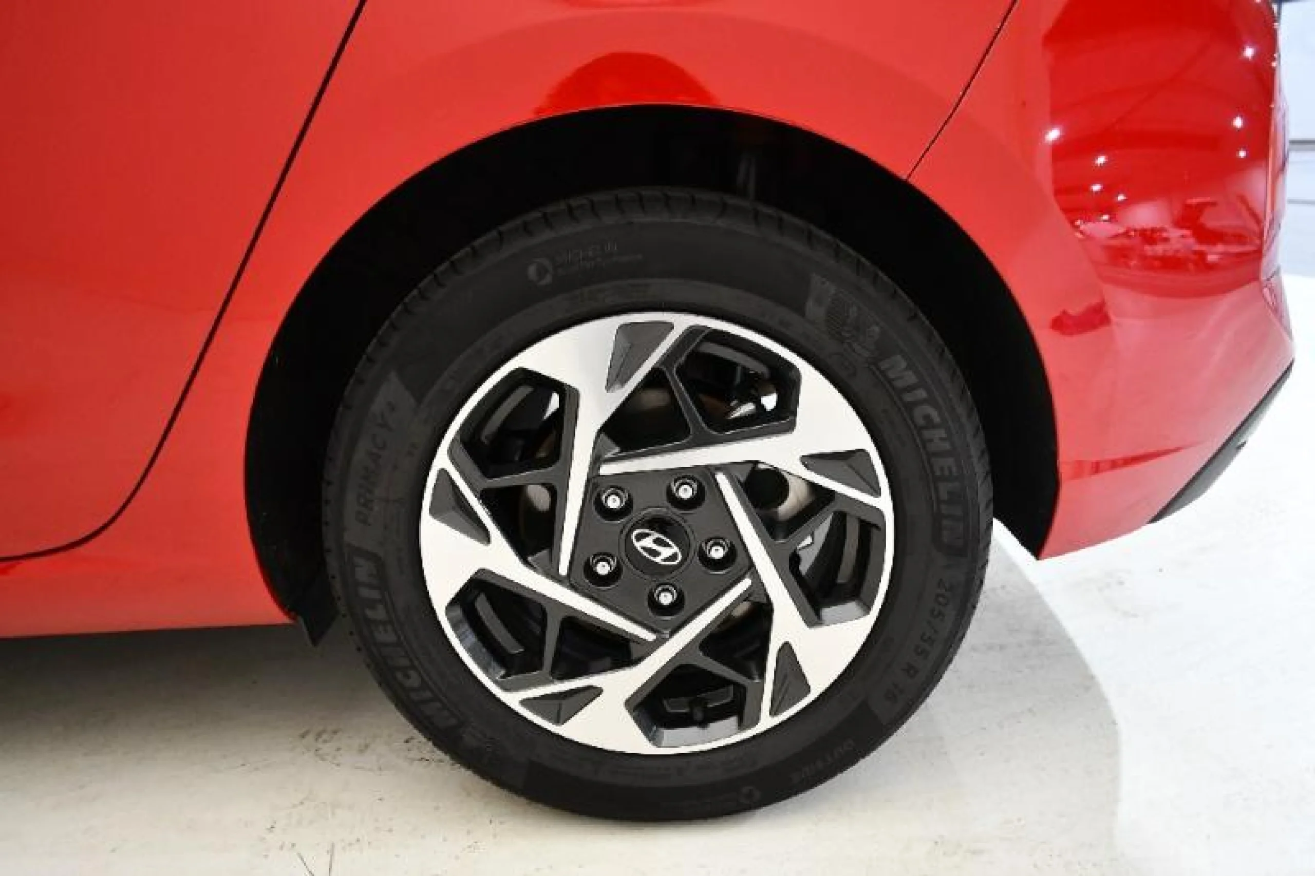 HYUNDAI I30 1.0 TGDI 48V KLASS - Foto 12