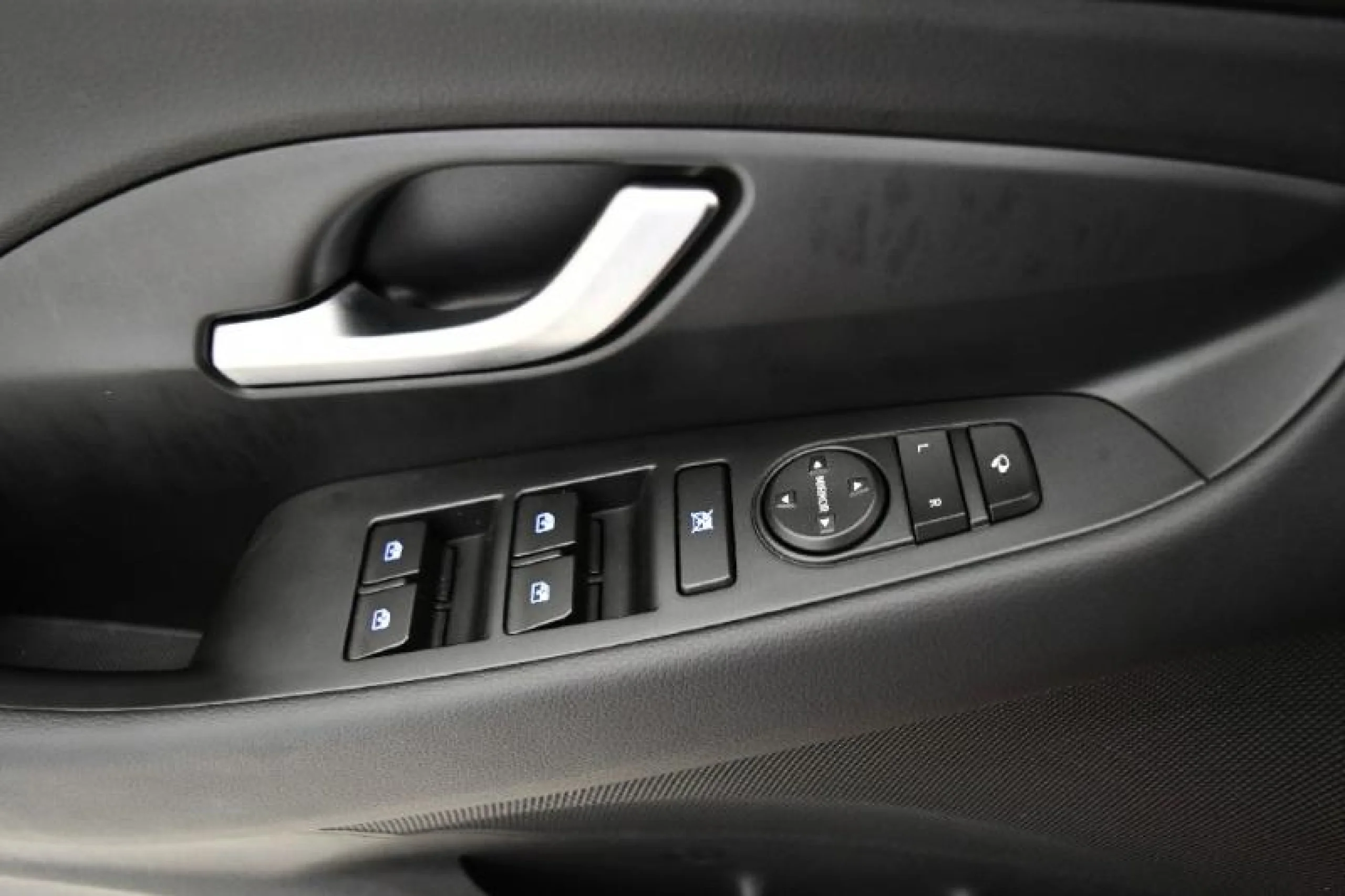 HYUNDAI I30 1.0 TGDI 48V KLASS - Foto 14