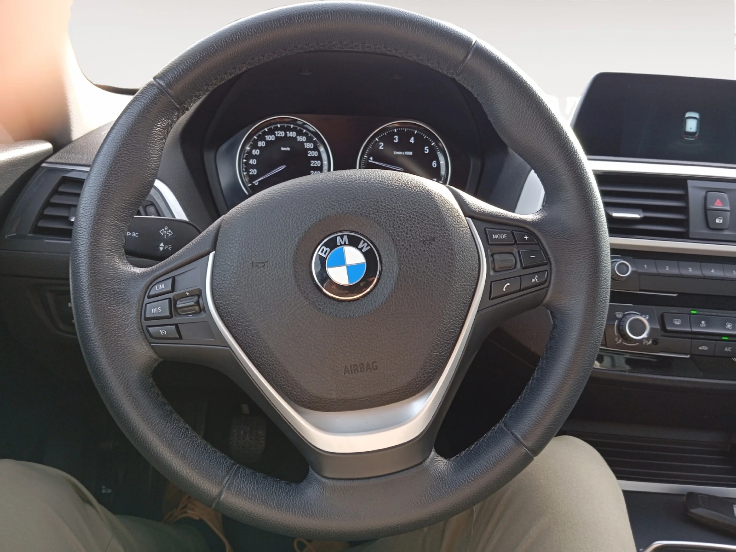 BMW SERIE 1 116I - Foto 11