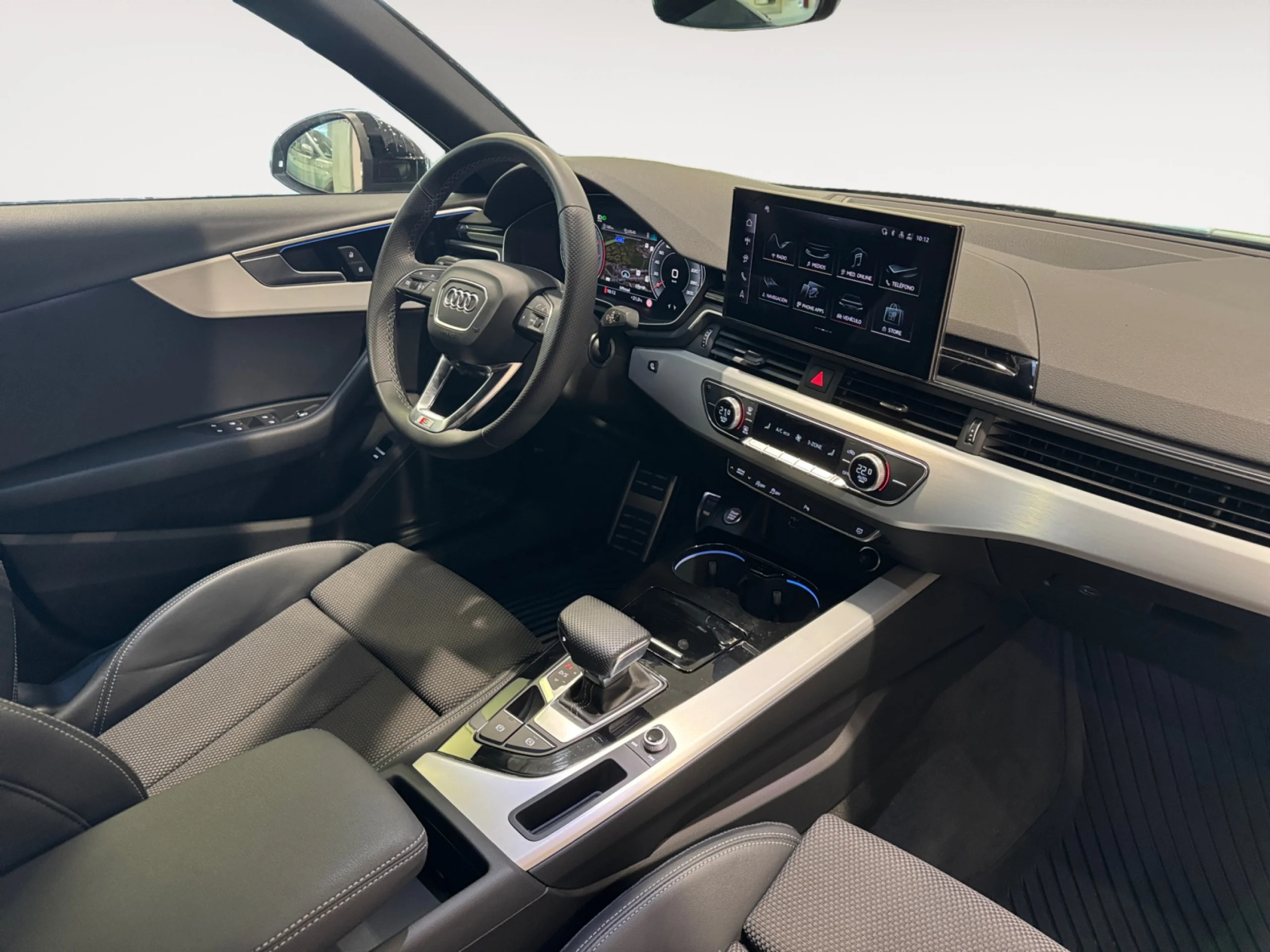 AUDI A4 A4  S LINE 35 TFSI  110(150) KW(CV) S TRONIC - Foto 10