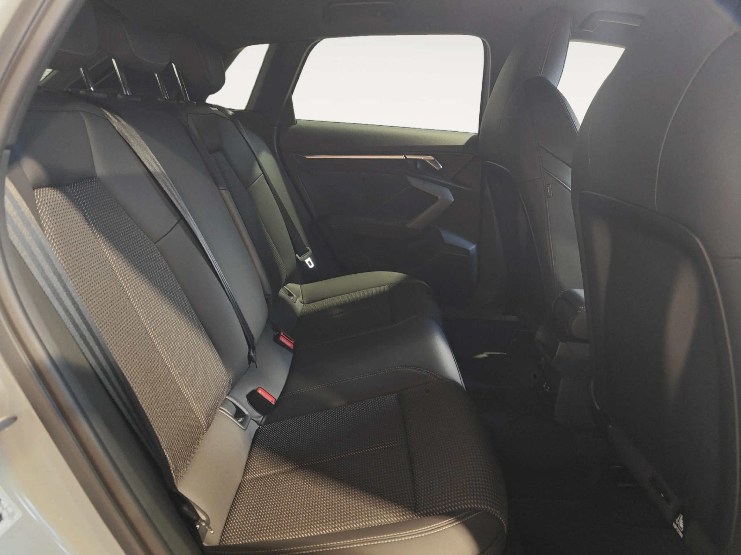 AUDI A3 ALLSTREET ADVANCED TFSI E 150KW S TRONIC - Foto 6