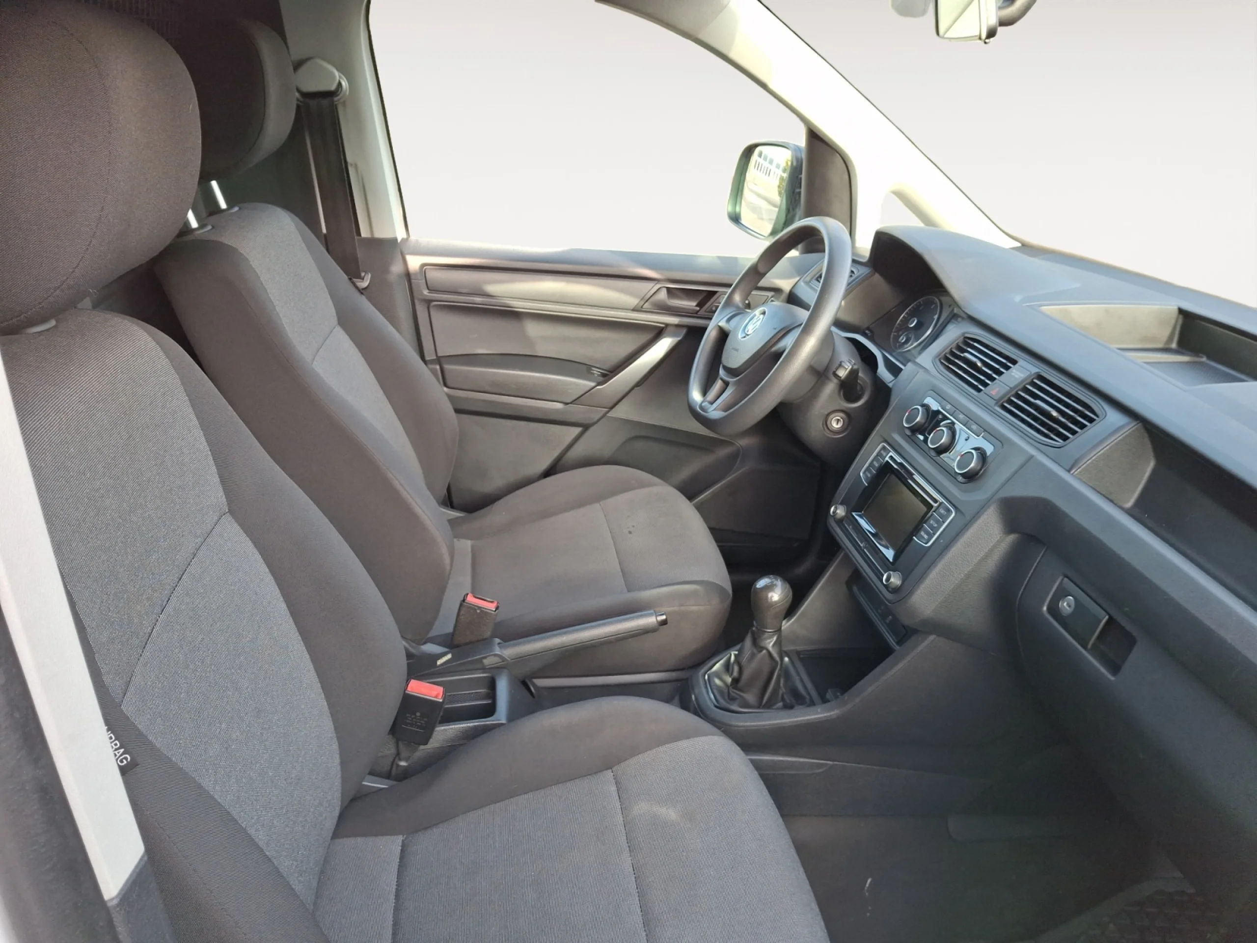 VOLKSWAGEN CADDY PROFESIONAL FURGSN  2.0 TDI EU6 SCR BMT 75 KW (102 CV) 5 VEL. 2.141 - Foto 5