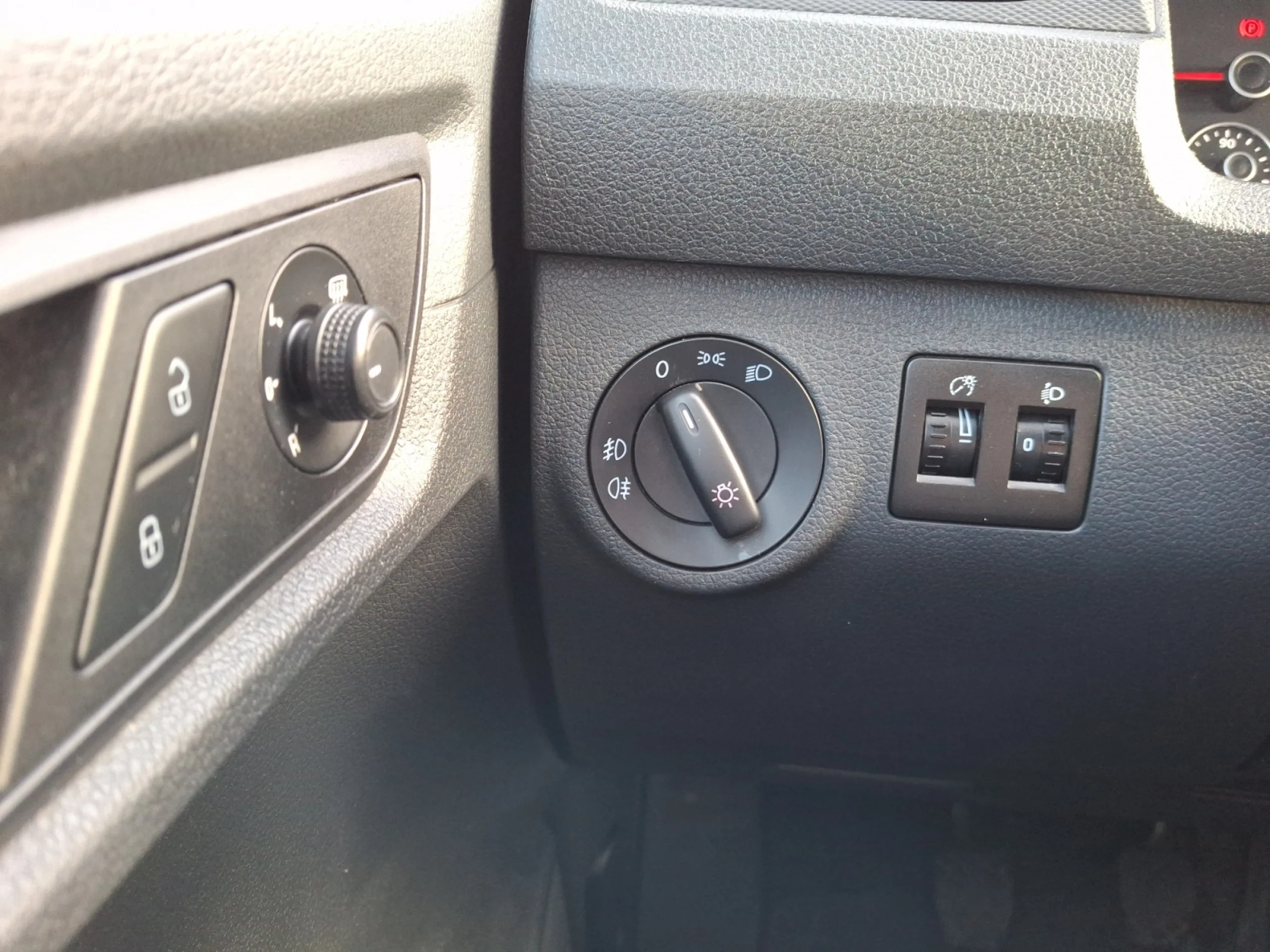 VOLKSWAGEN CADDY PROFESIONAL FURGSN  2.0 TDI EU6 SCR BMT 75 KW (102 CV) 5 VEL. 2.141 - Foto 11